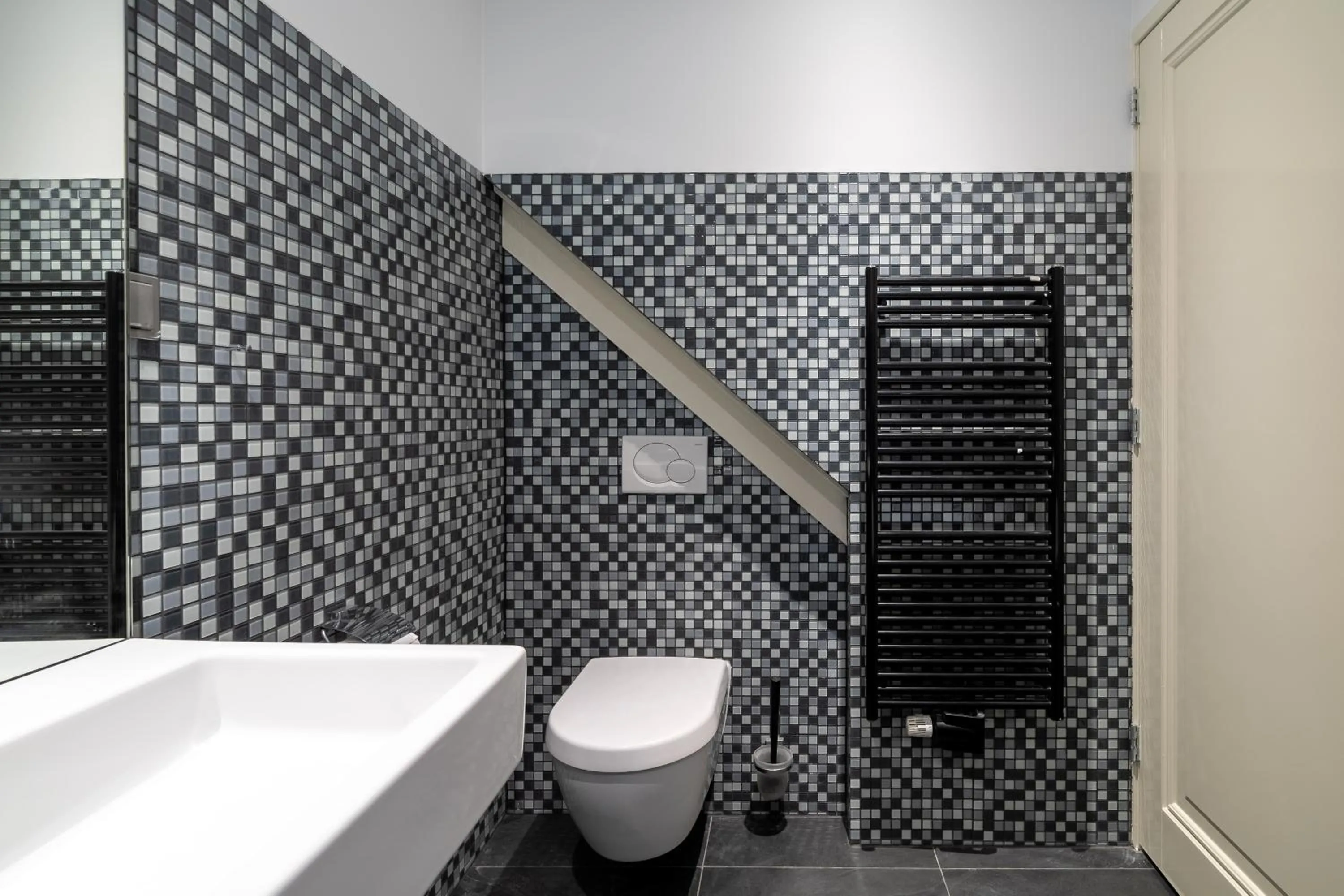 Toilet in Numa Amsterdam Oosterpark