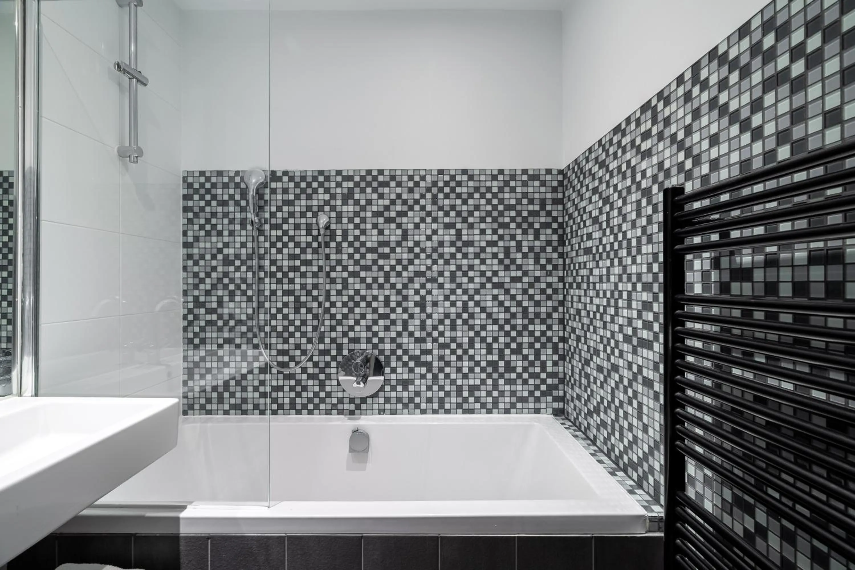 Bath in Numa Amsterdam Oosterpark