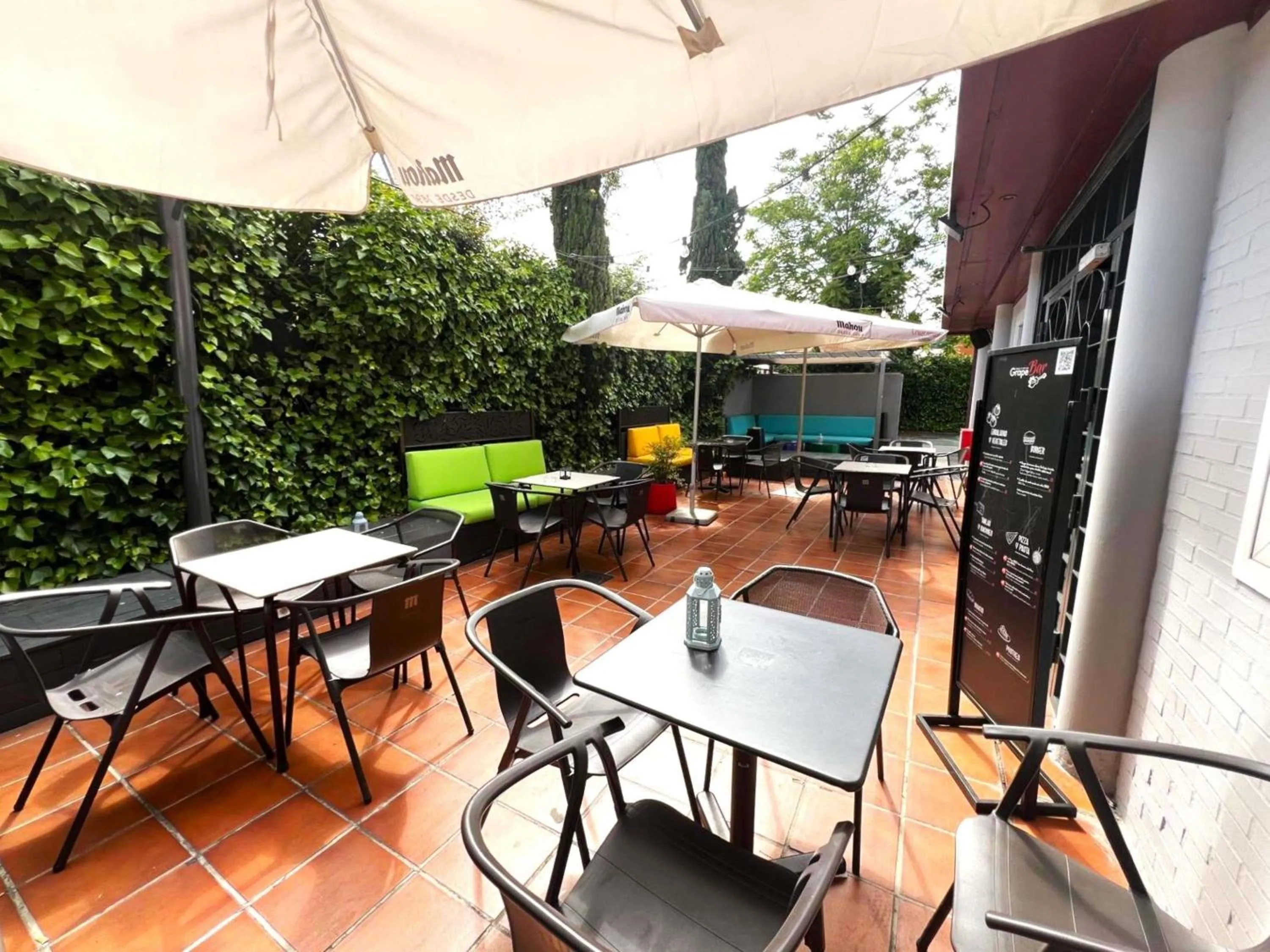 Property building in Ibis Madrid Fuenlabrada