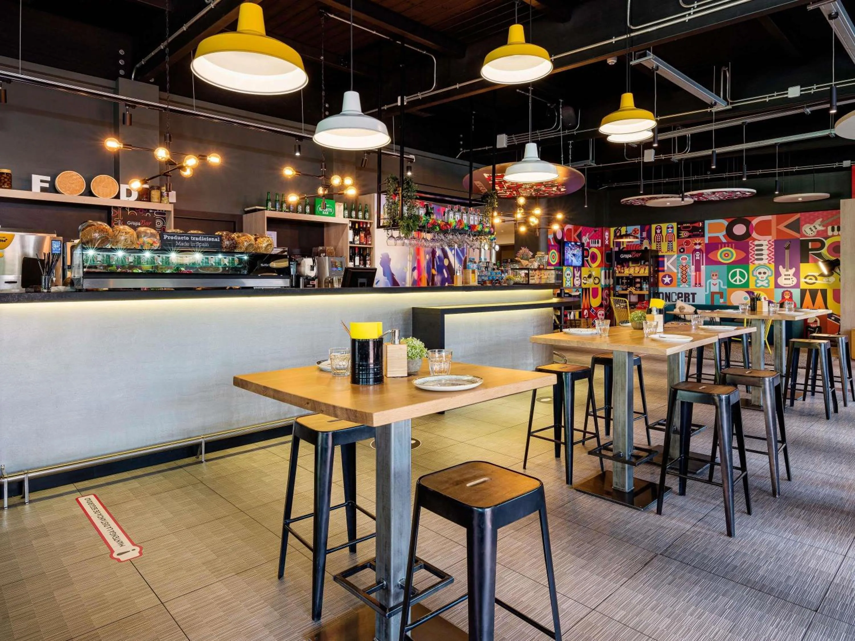 Restaurant/places to eat in Ibis Madrid Fuenlabrada