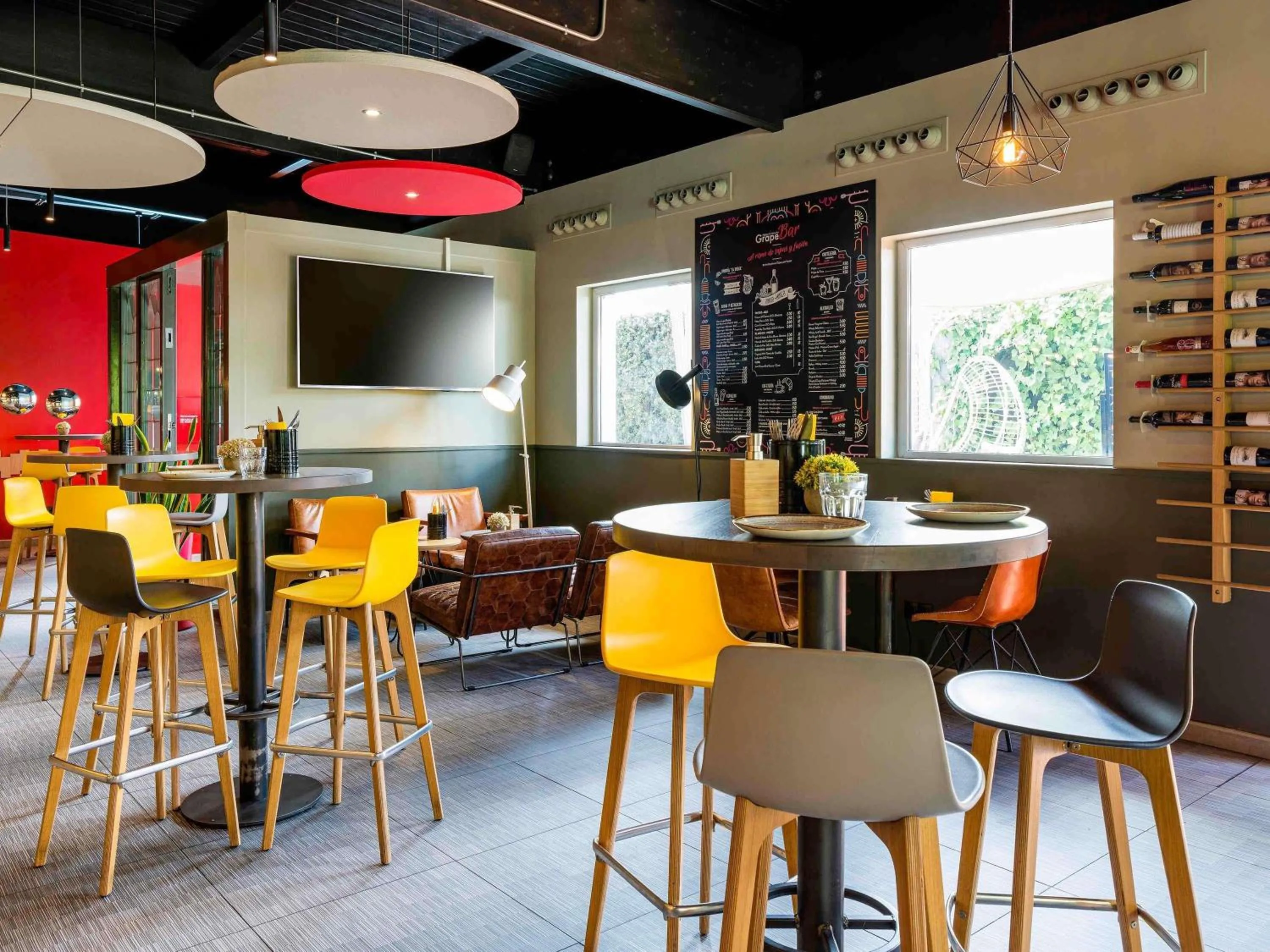 Restaurant/places to eat in Ibis Madrid Fuenlabrada