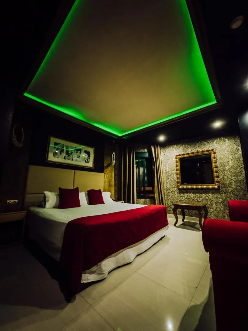 Bed in Hotel Años 50