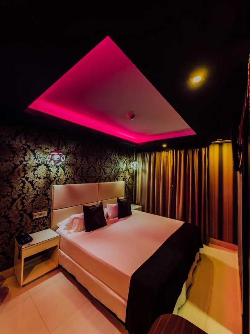 Bed in Hotel Años 50