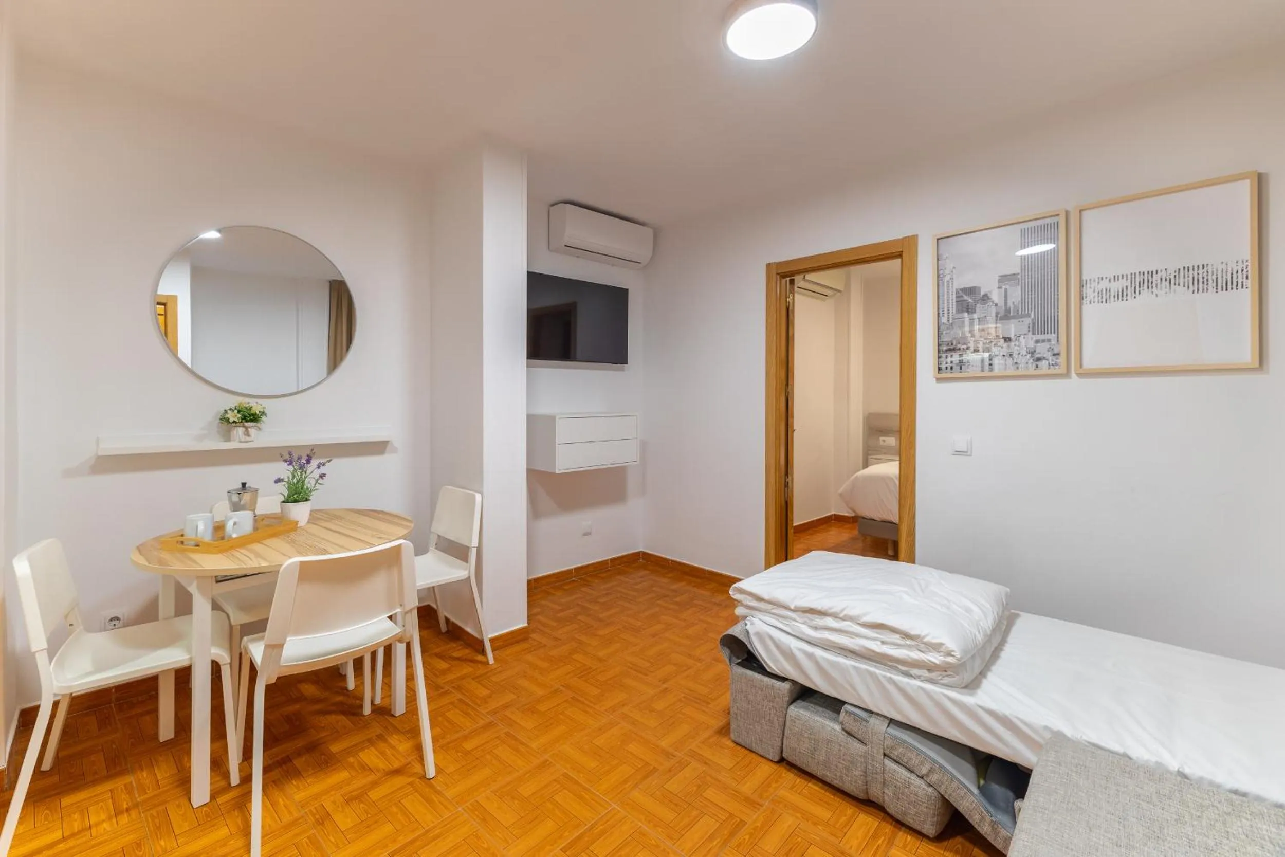 Bed in Apartamentos Madrid