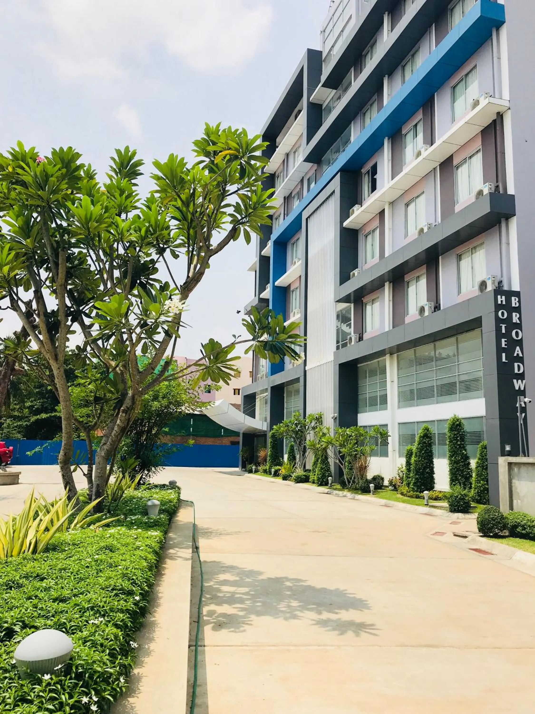 Hotel Broadway Yangon