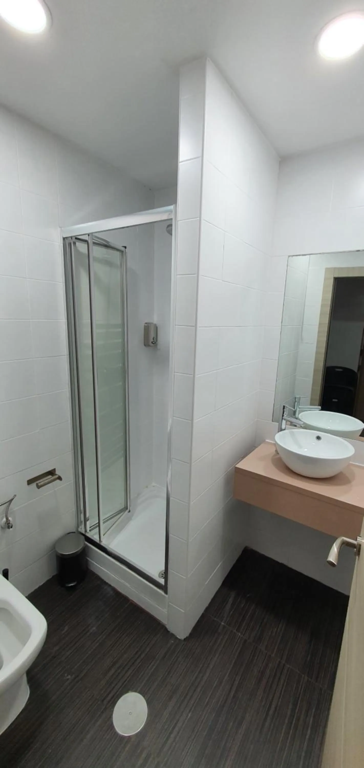 Bathroom in CH Lemon Rooms - Madrid