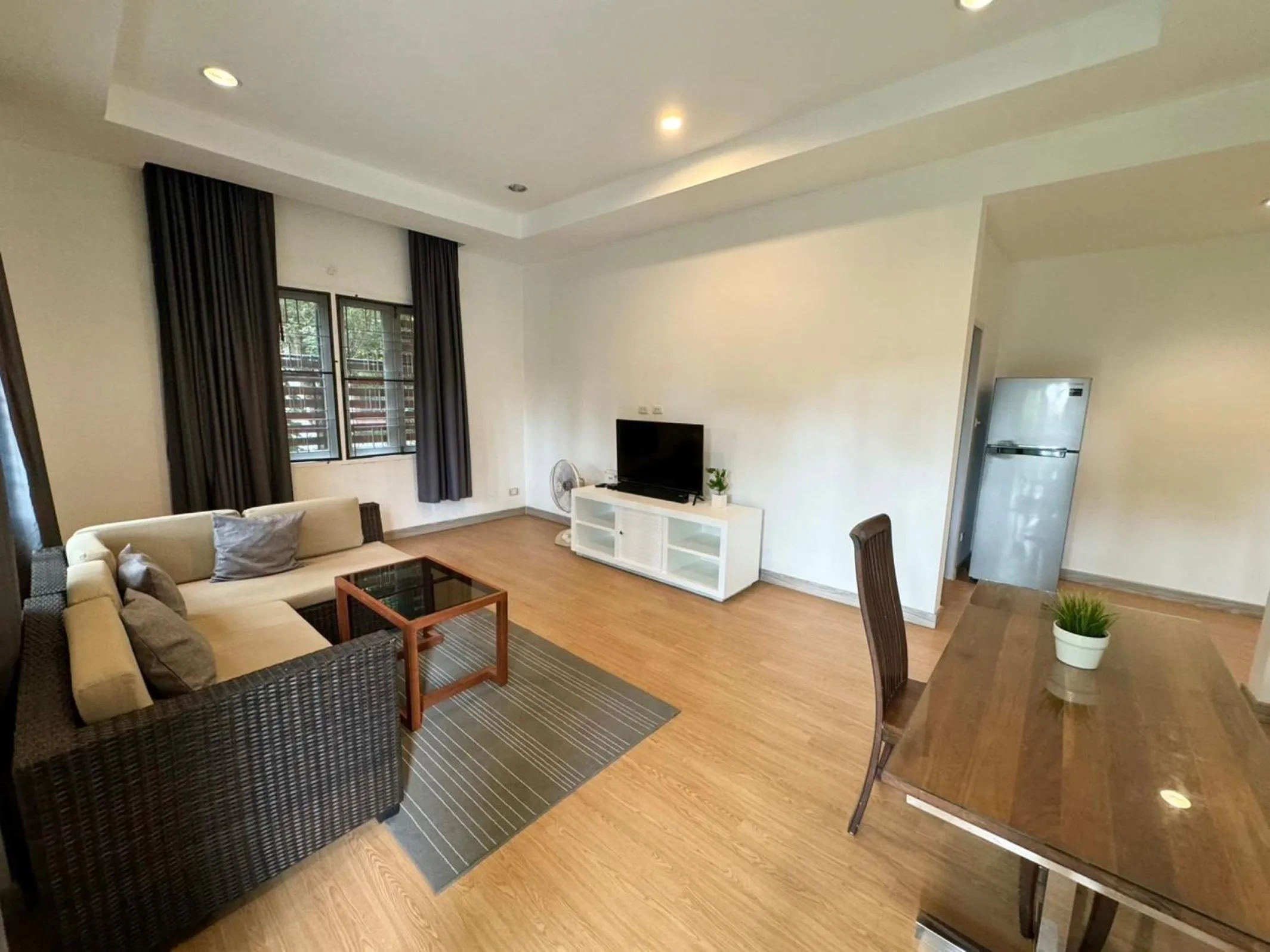 Communal lounge/ TV room in Samui Garden Home