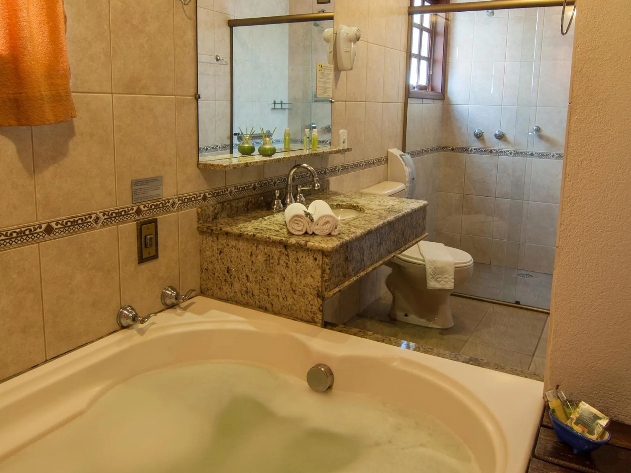 Bathroom in Pousada Aguia Dourada