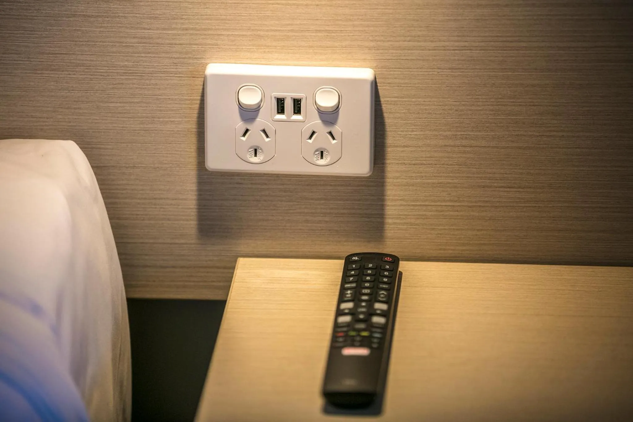 TV and multimedia in Nightcap at The Cheeky Squire