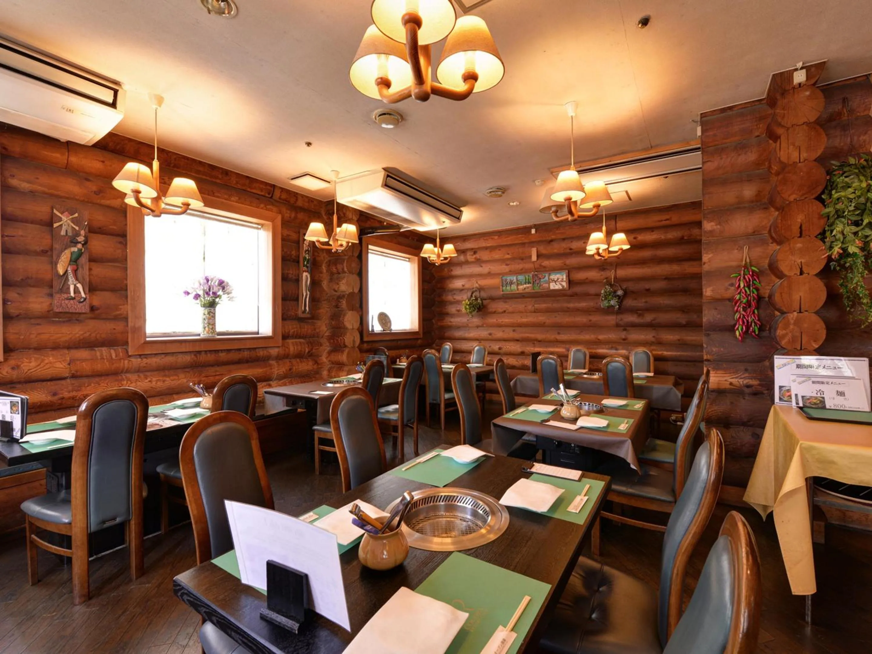 Restaurant/places to eat in Cocopa Resort Club