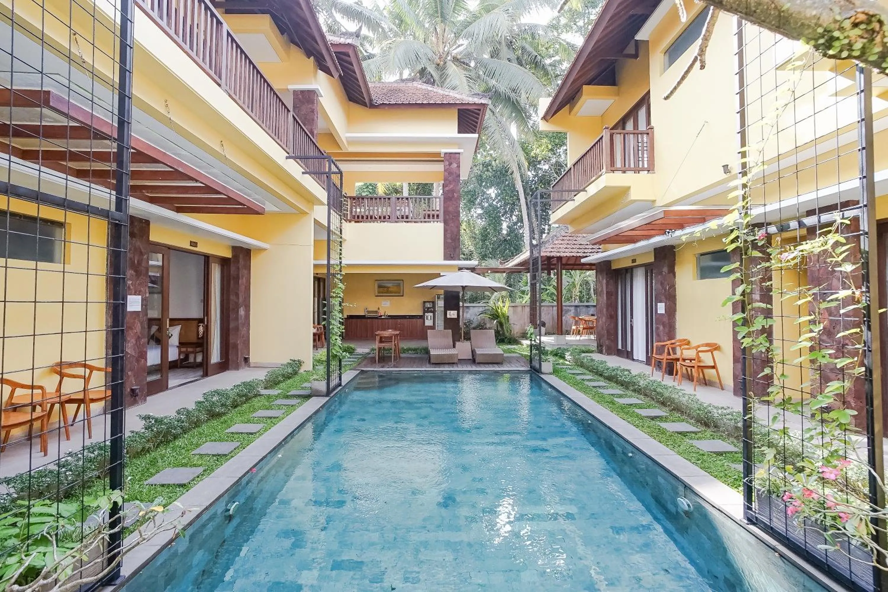 Swimming pool in Toya Villa Ubud