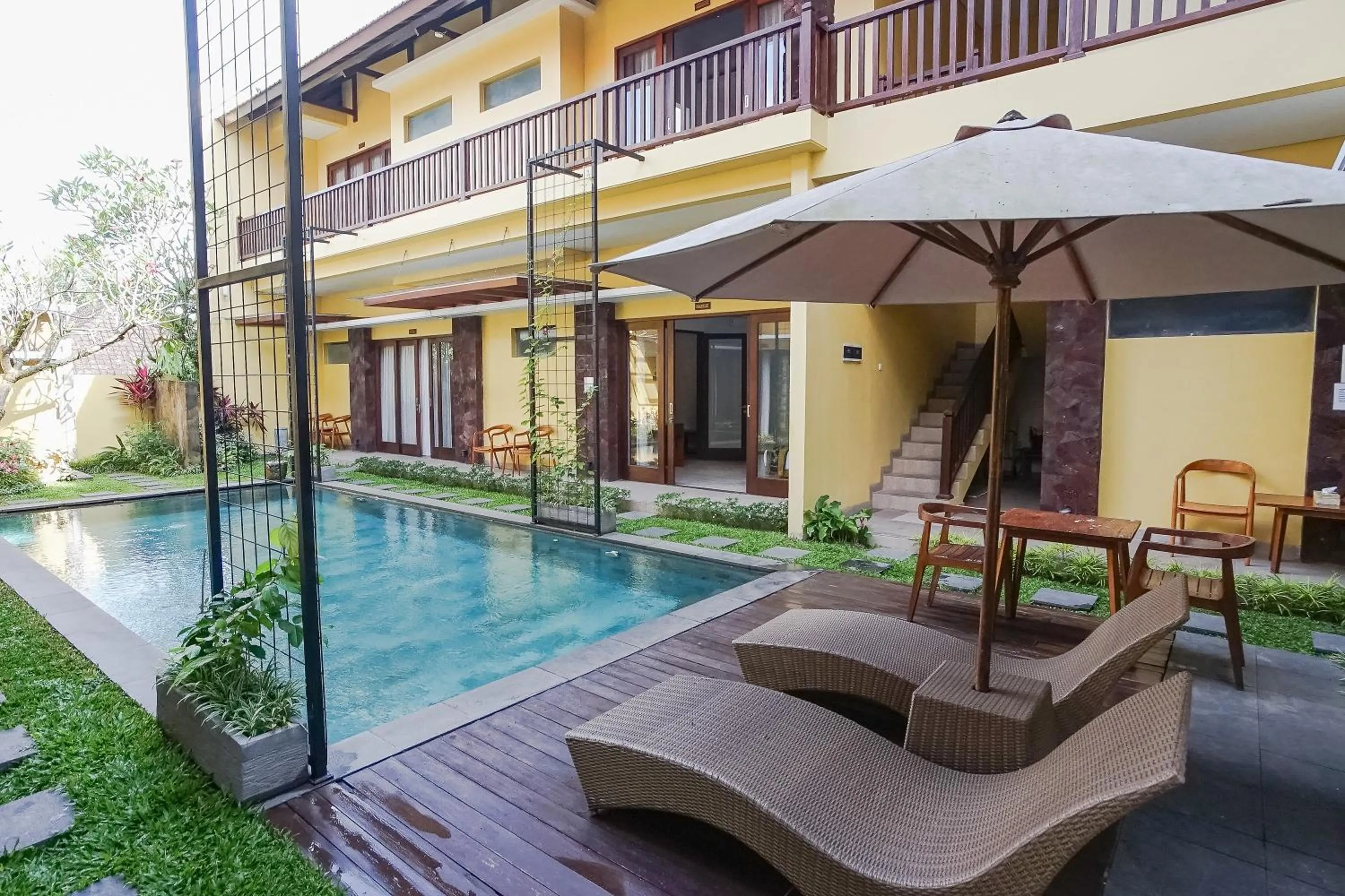 Swimming pool in Toya Villa Ubud