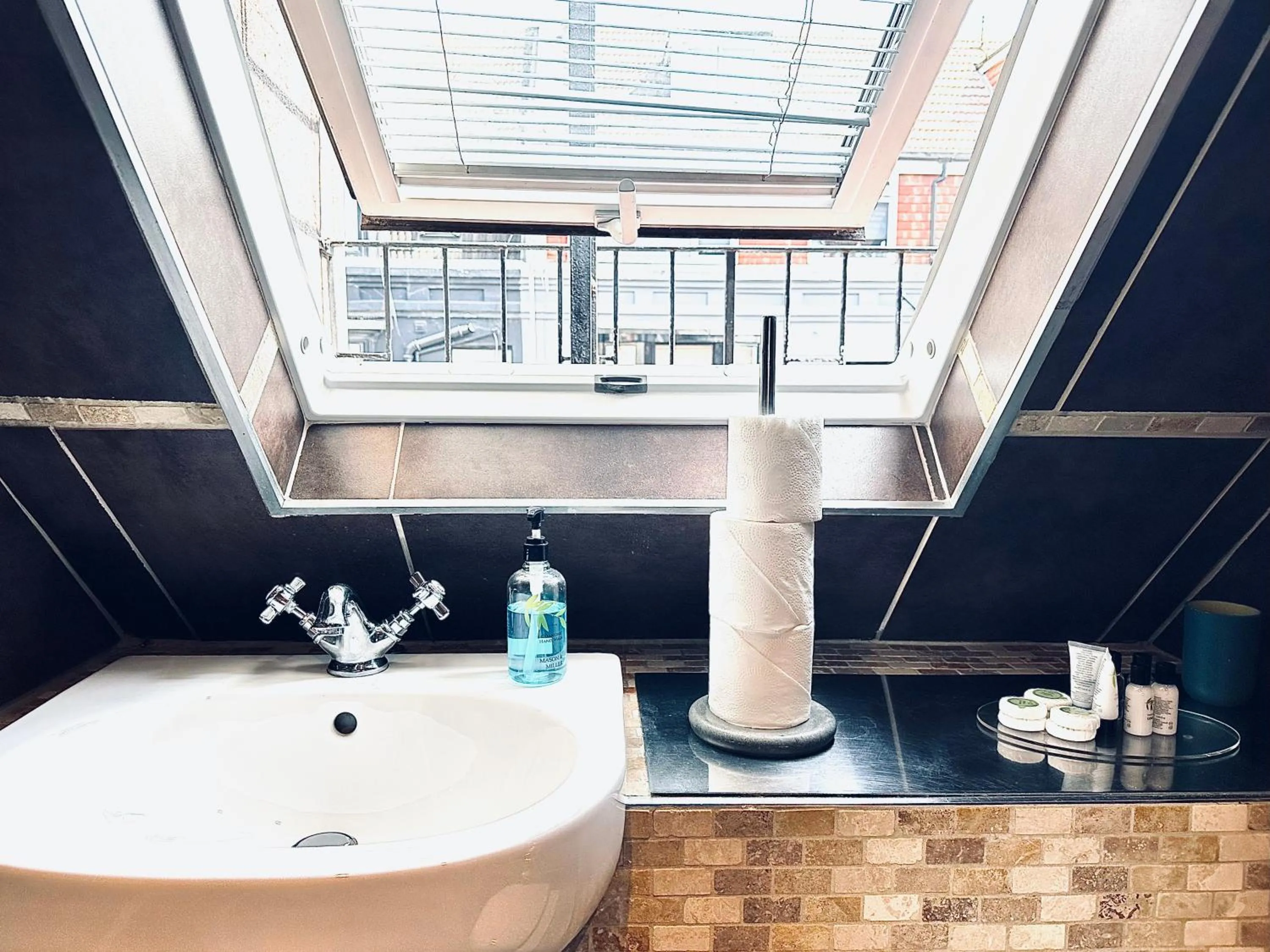 Shower in Guest And The City