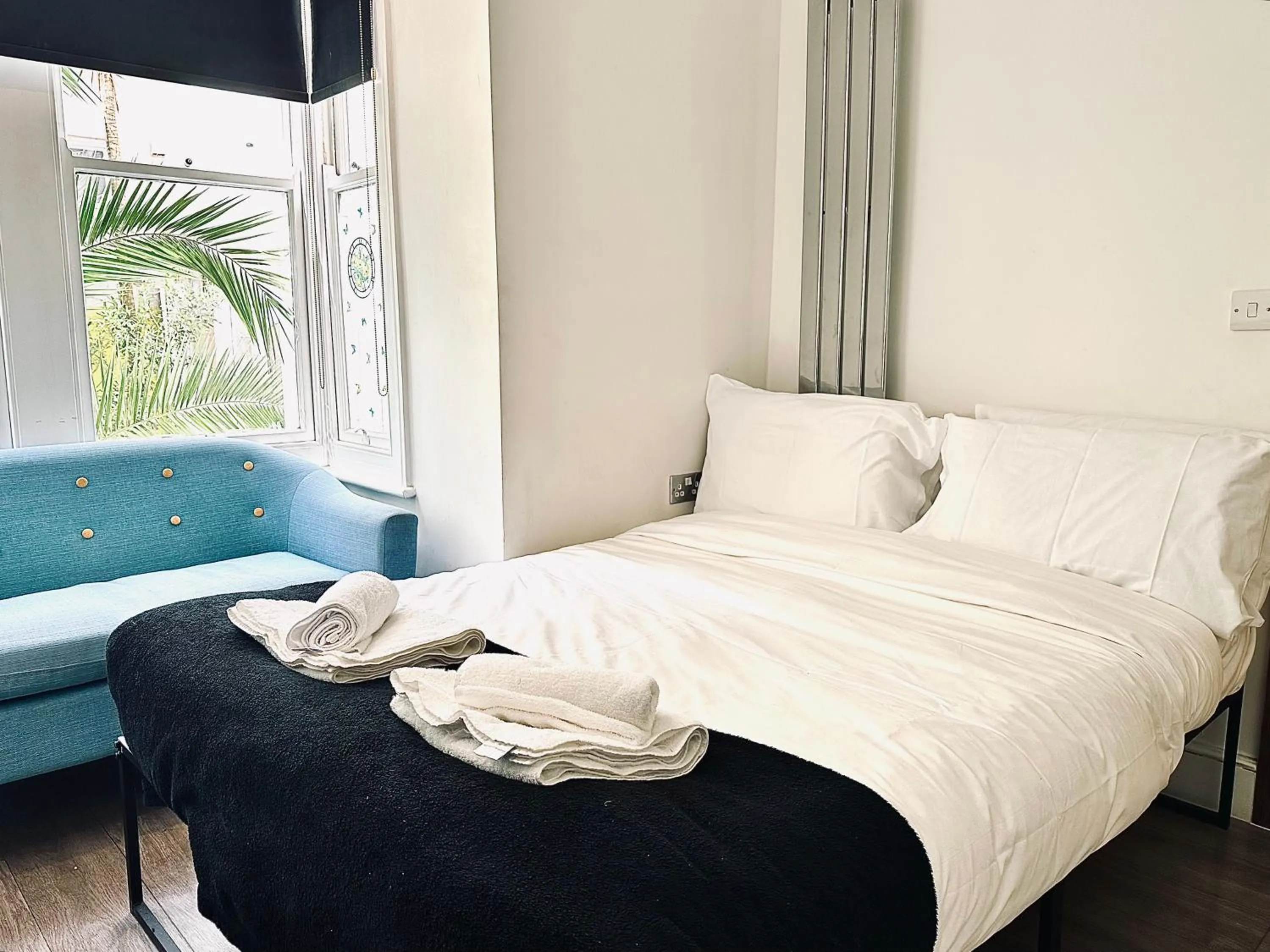 Bed in Guest And The City