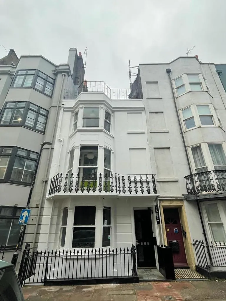 Property building in Guest And The City