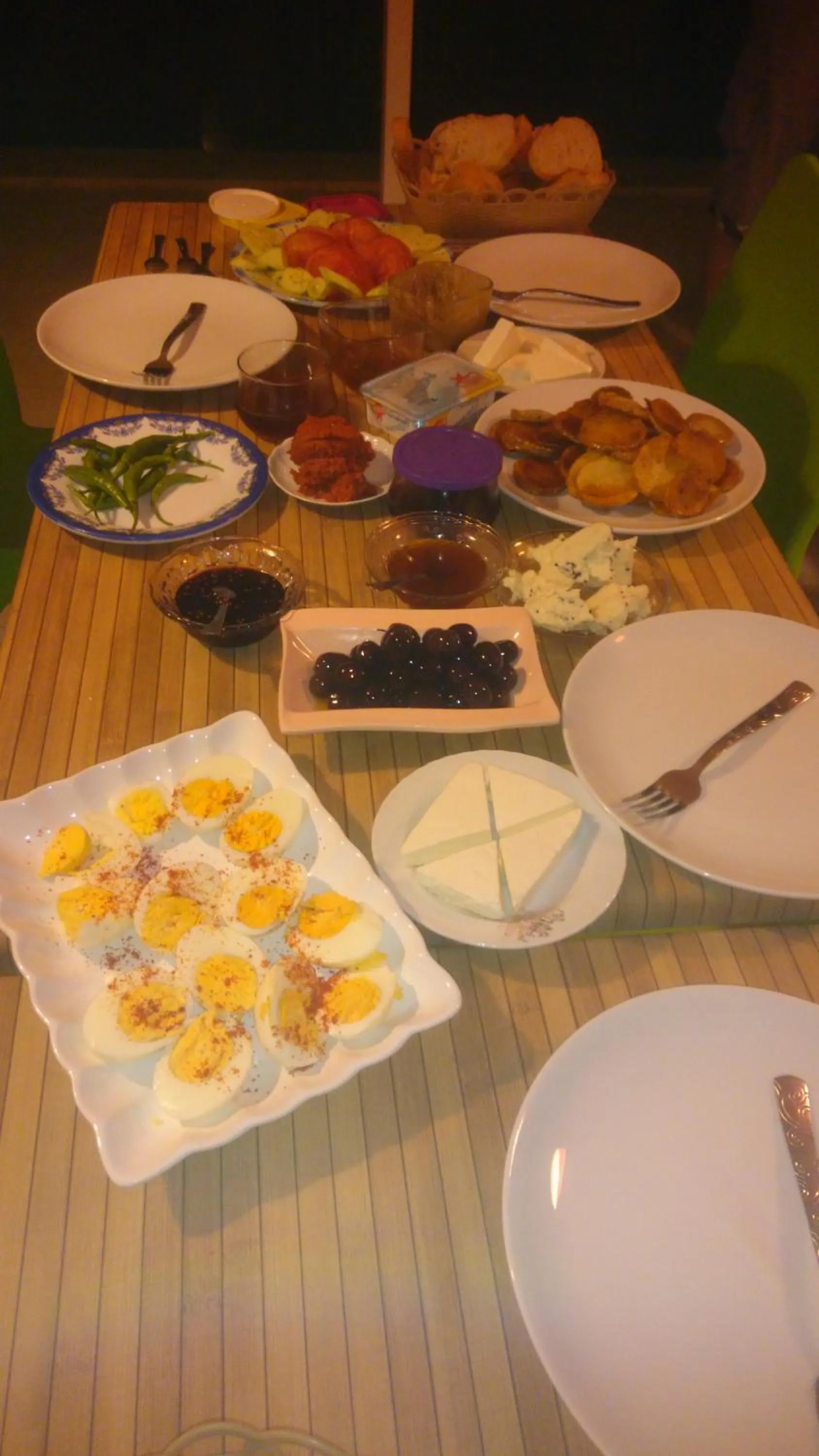 Restaurant/places to eat in Karaca Apart Hotel