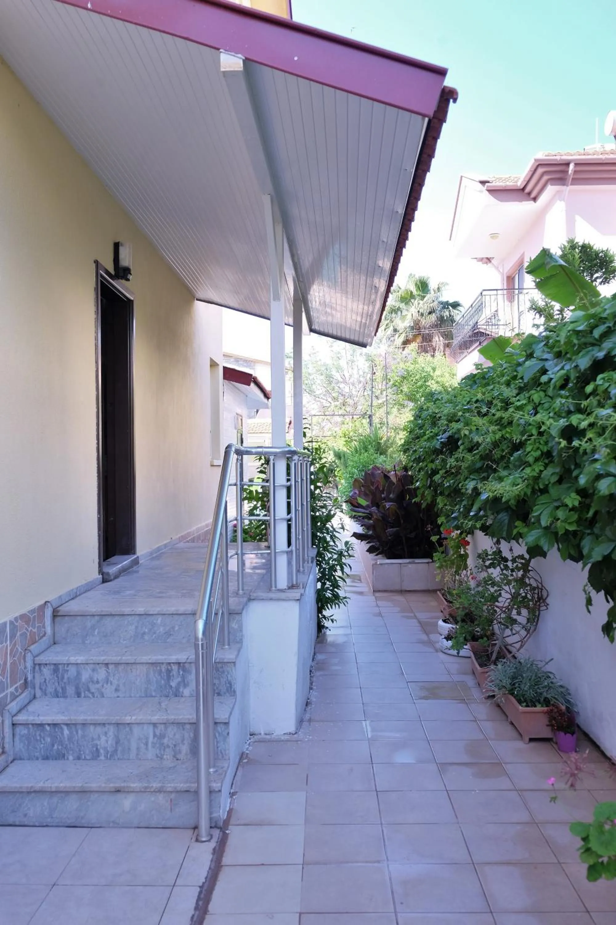 Facade/entrance in Karaca Apart Hotel