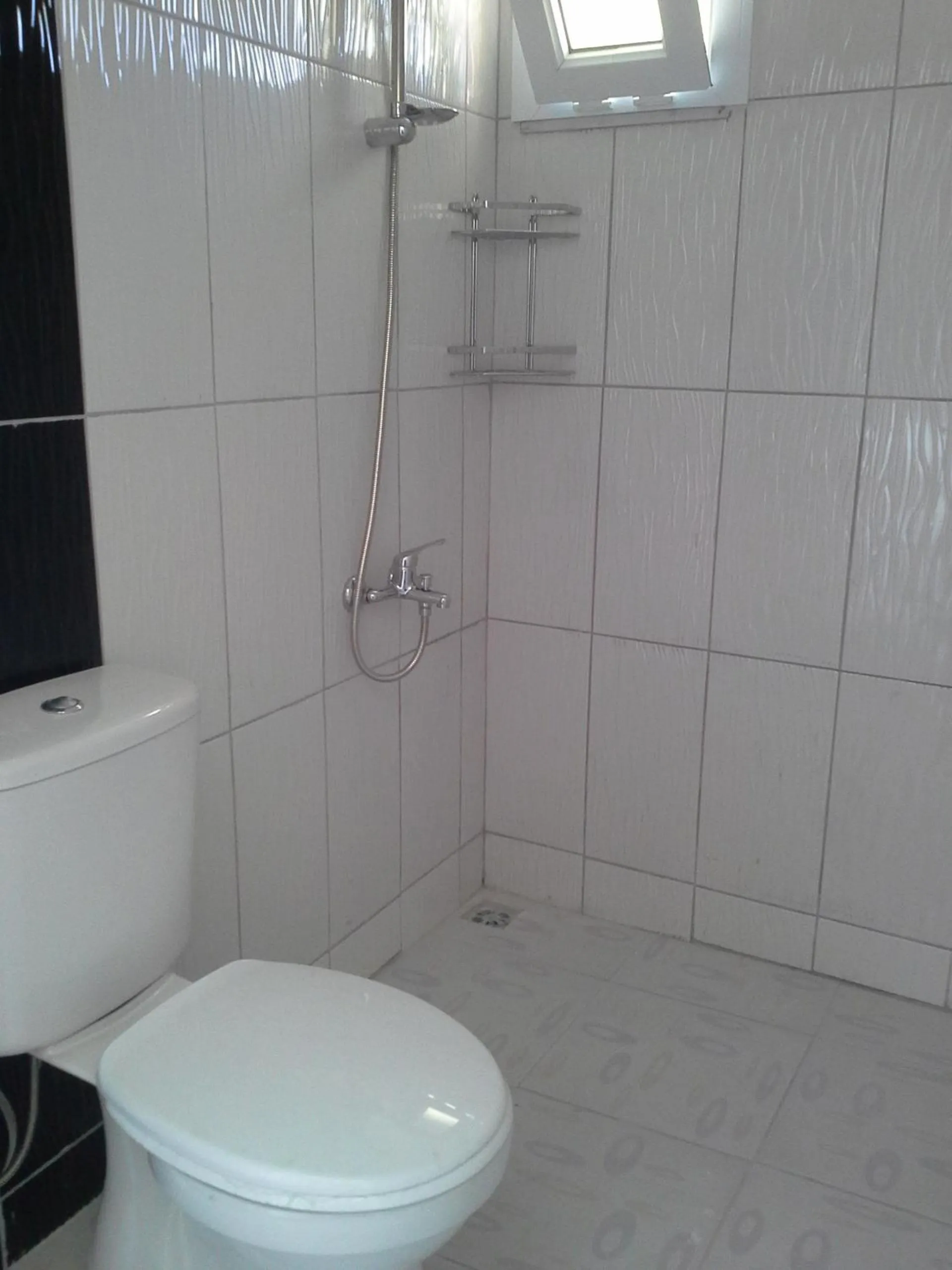 Shower in Karaca Apart Hotel