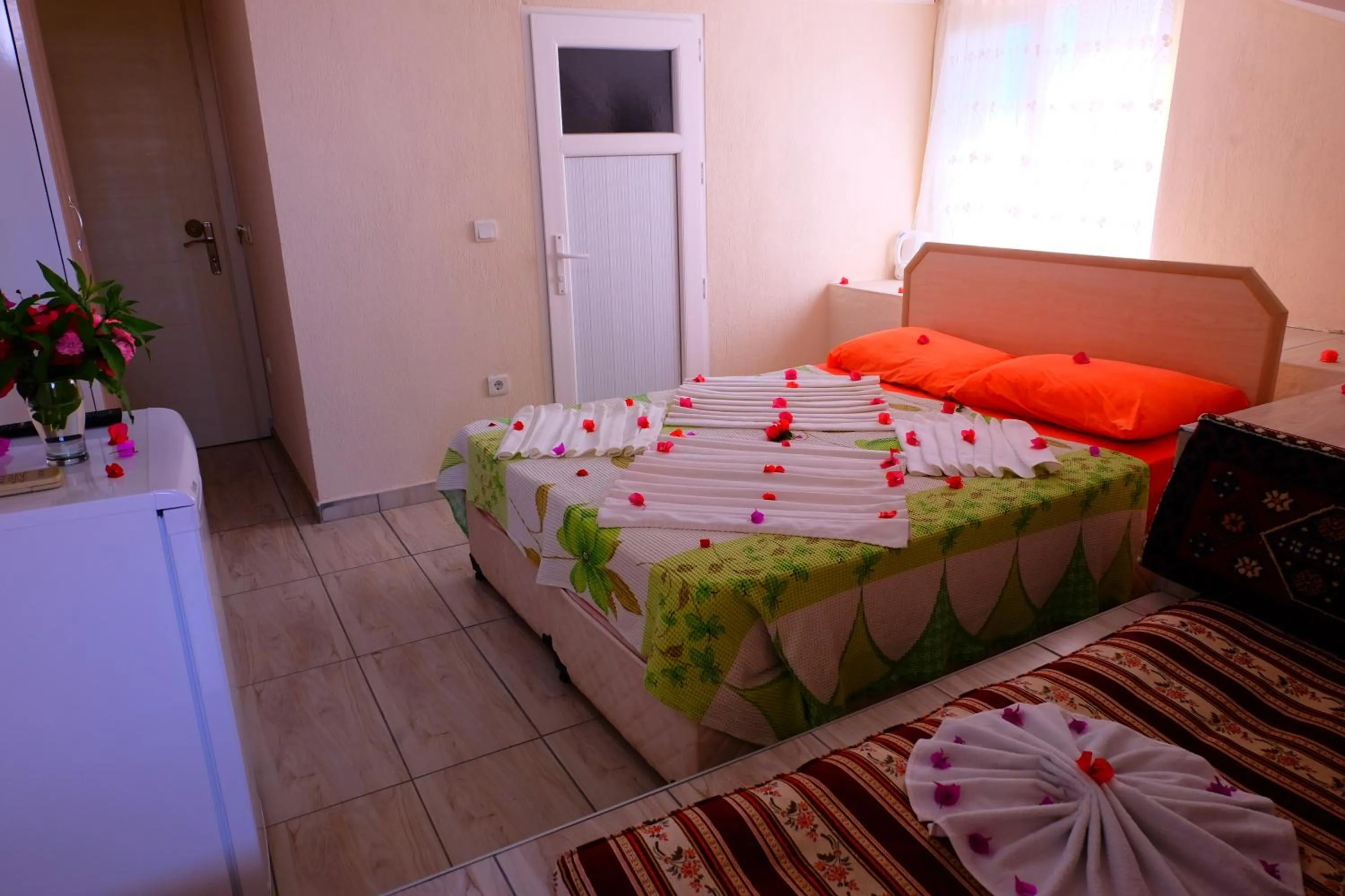 Photo of the whole room, Bed in Karaca Apart Hotel