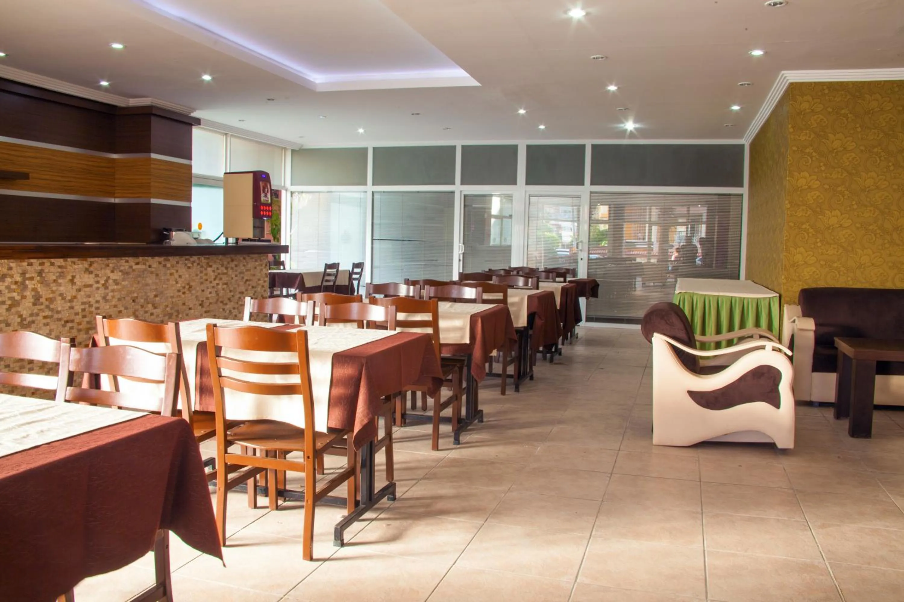 Restaurant/Places to Eat in Kleopatra Aytur Apart Hotel