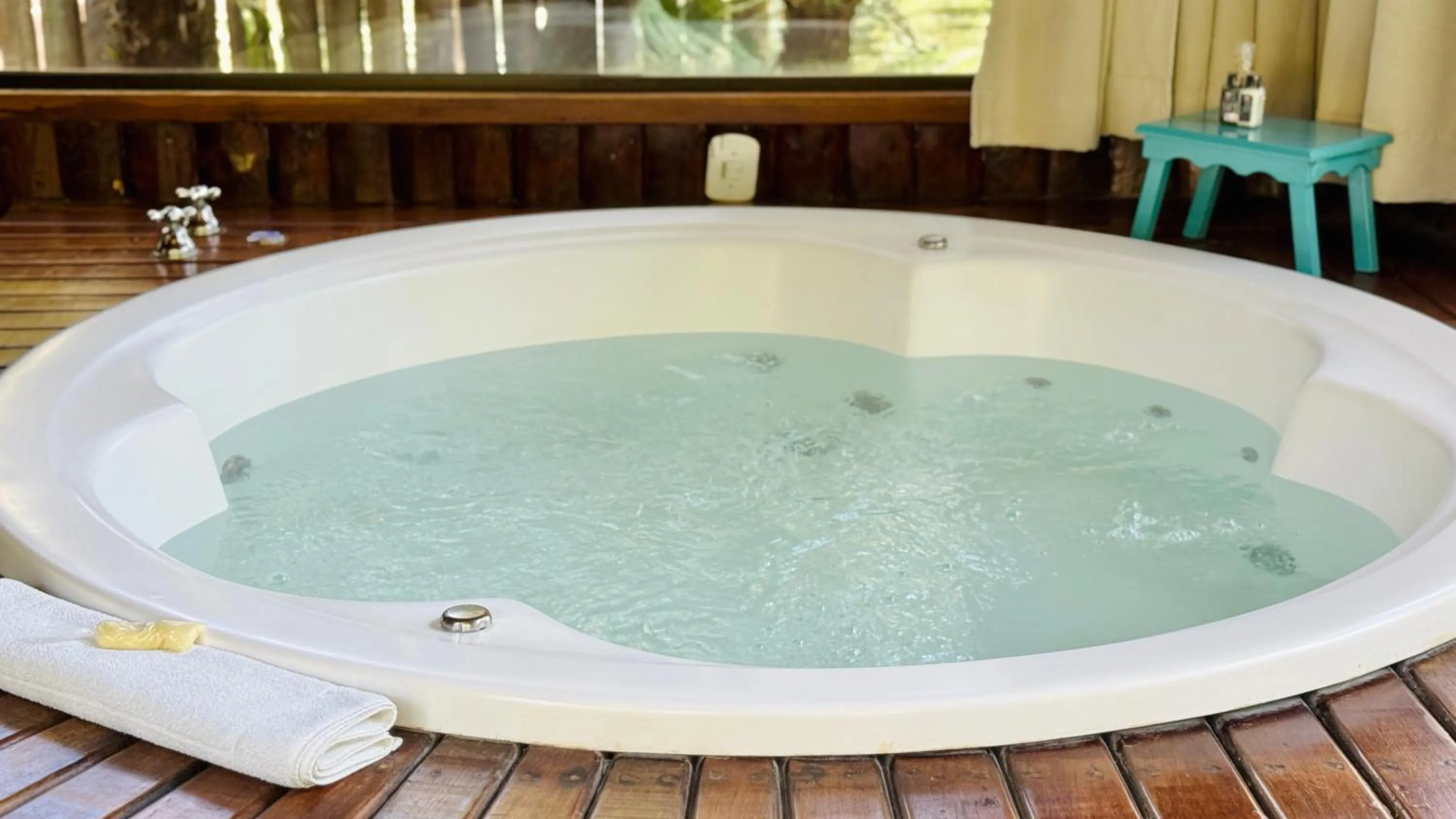 Hot Tub in Pousada Villa D'Amore