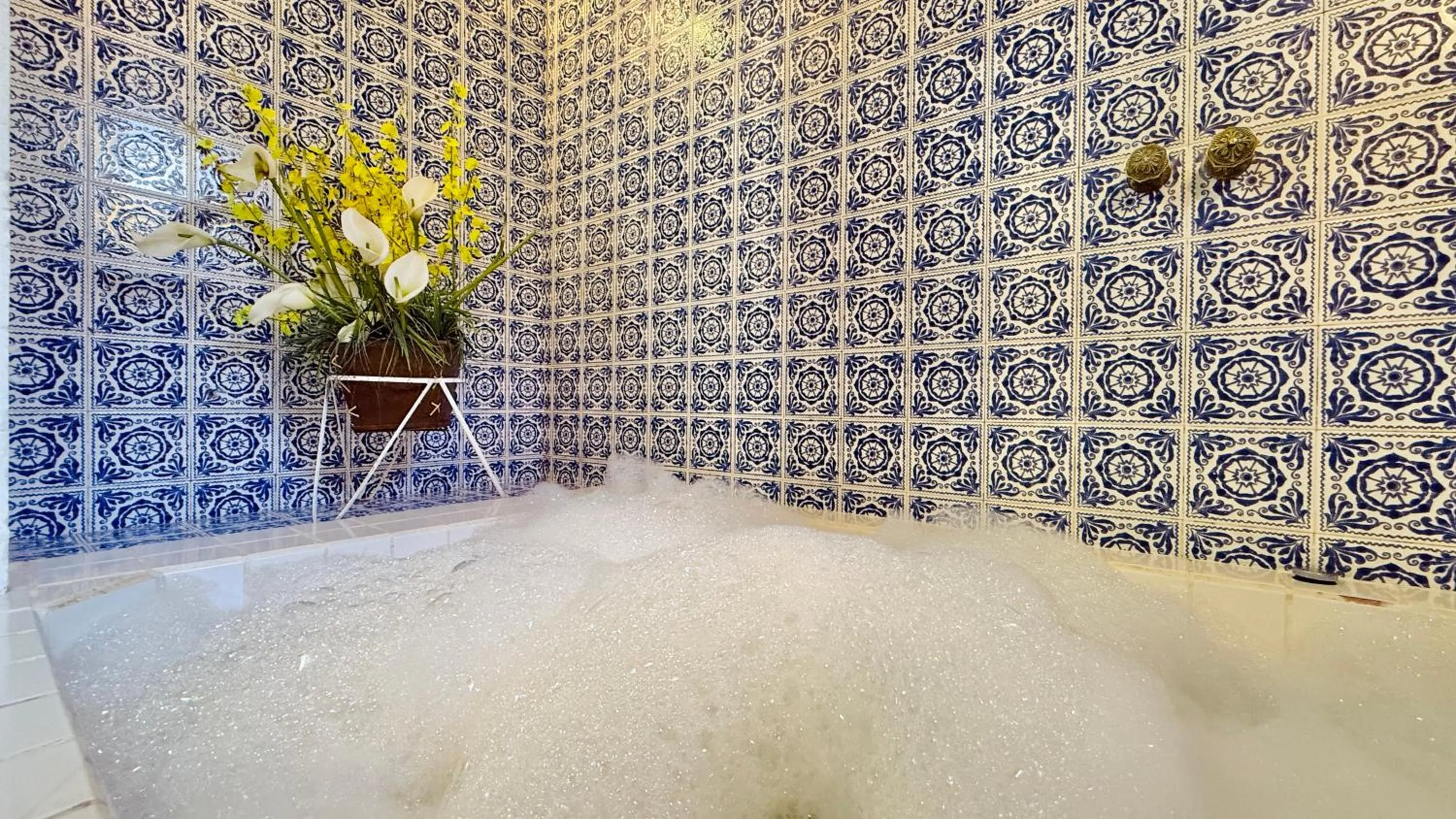 Hot Tub in Pousada Villa D'Amore