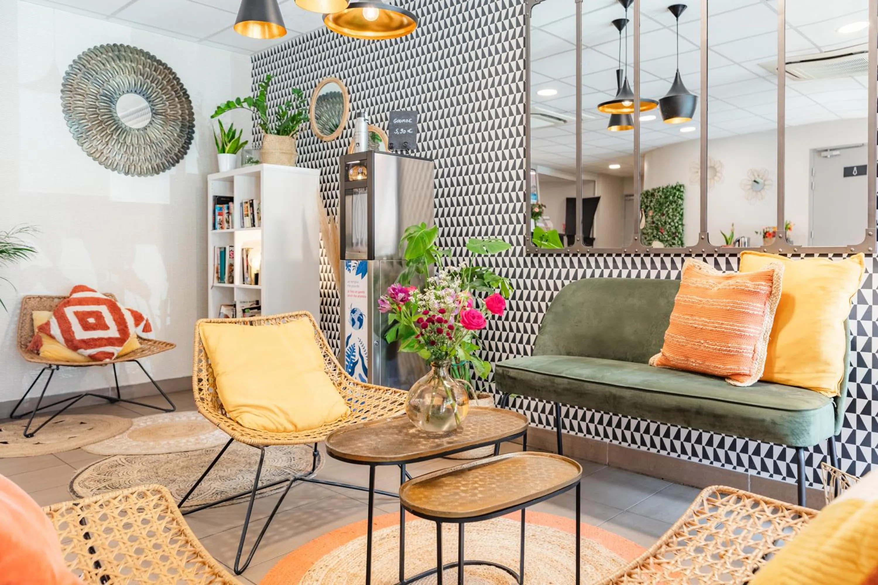 Lobby or reception in Appart'City Confort Toulouse Aéroport Cornebarrieu