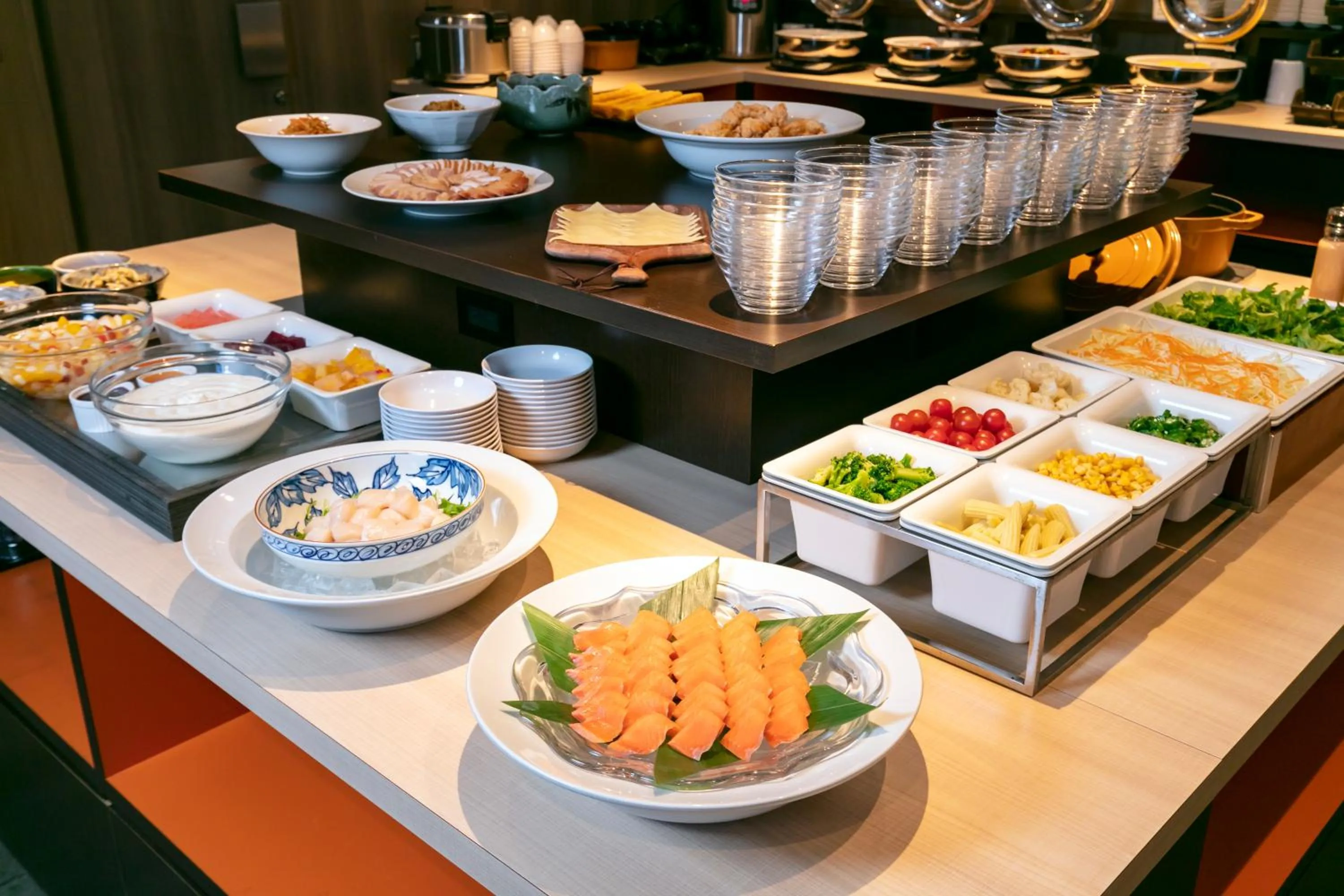 Food and drinks in Smile Hotel Premium Sapporo Susukino