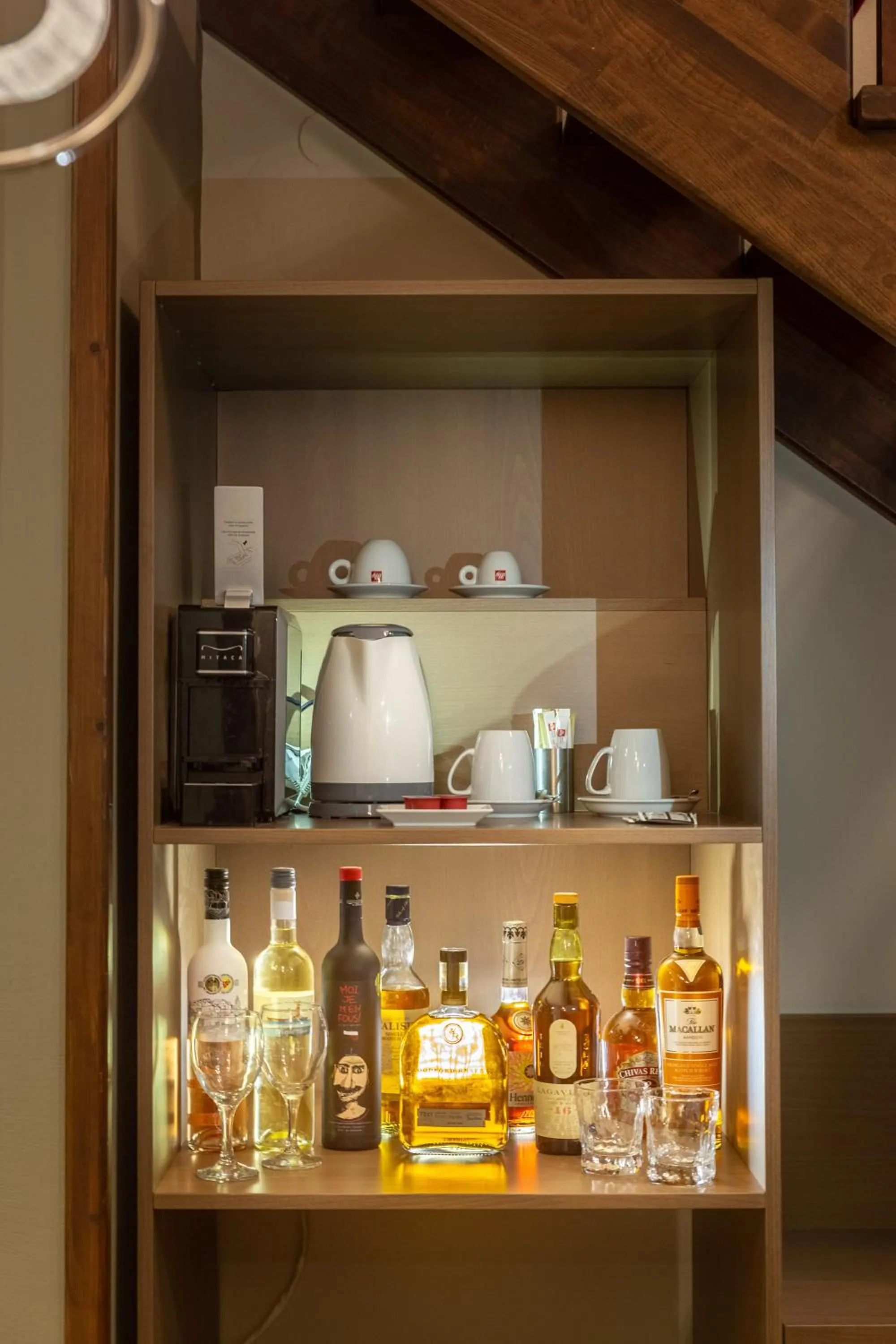 Coffee/tea facilities in Nevros Hotel Resort and Spa Limni Plastira