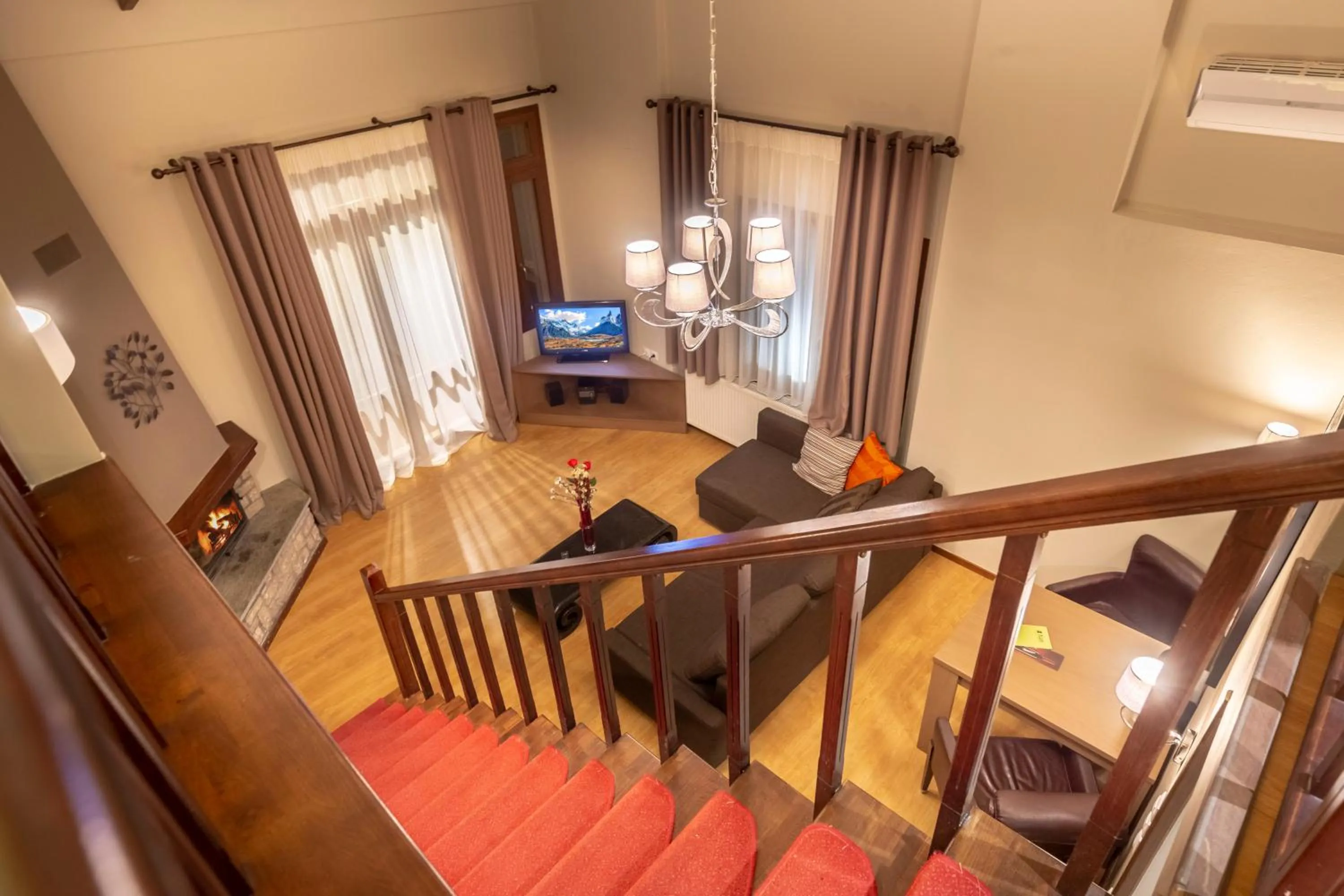 Living room in Nevros Hotel Resort and Spa Limni Plastira