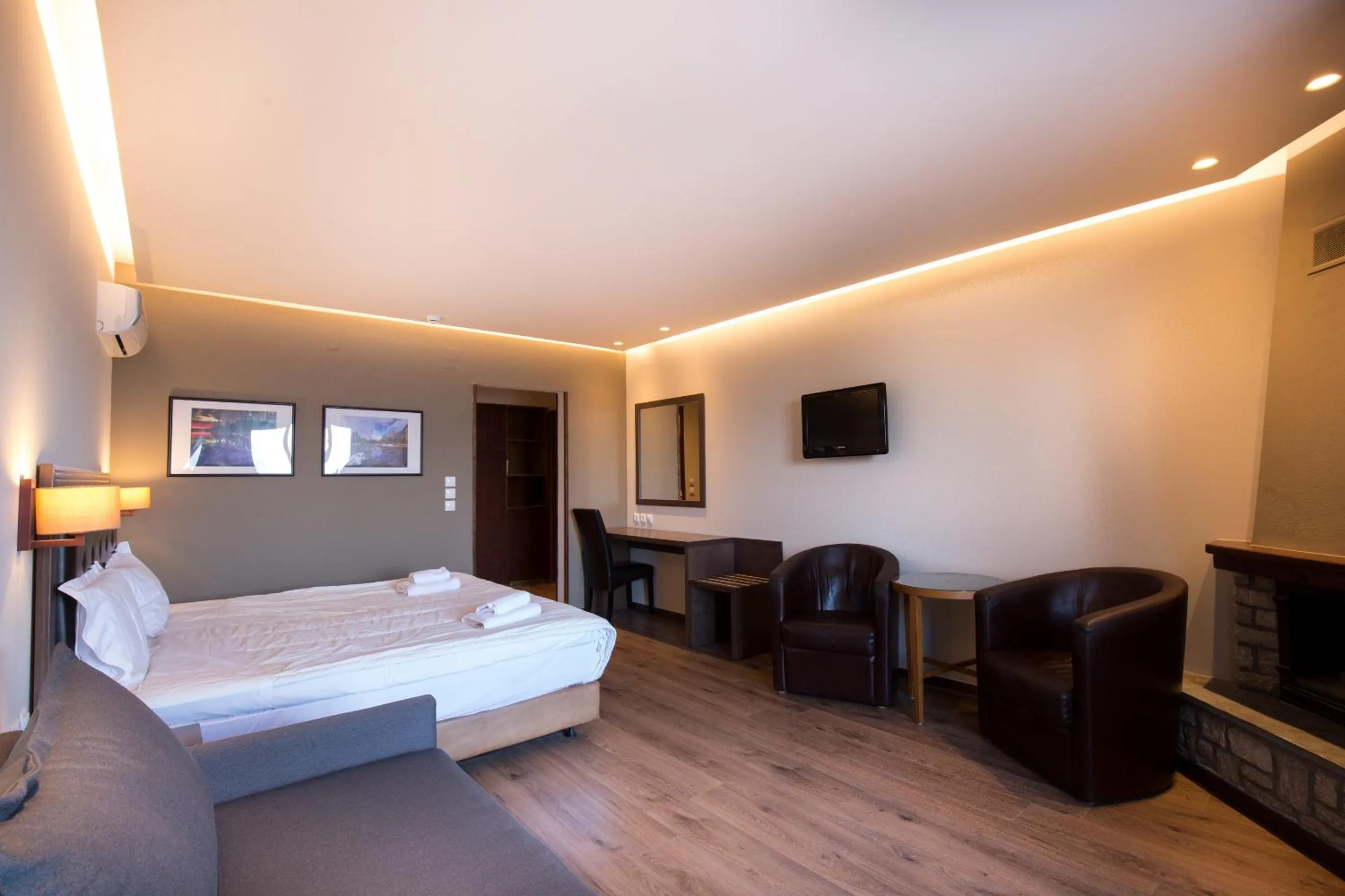 Photo of the whole room, Bed in Nevros Hotel Resort and Spa Limni Plastira