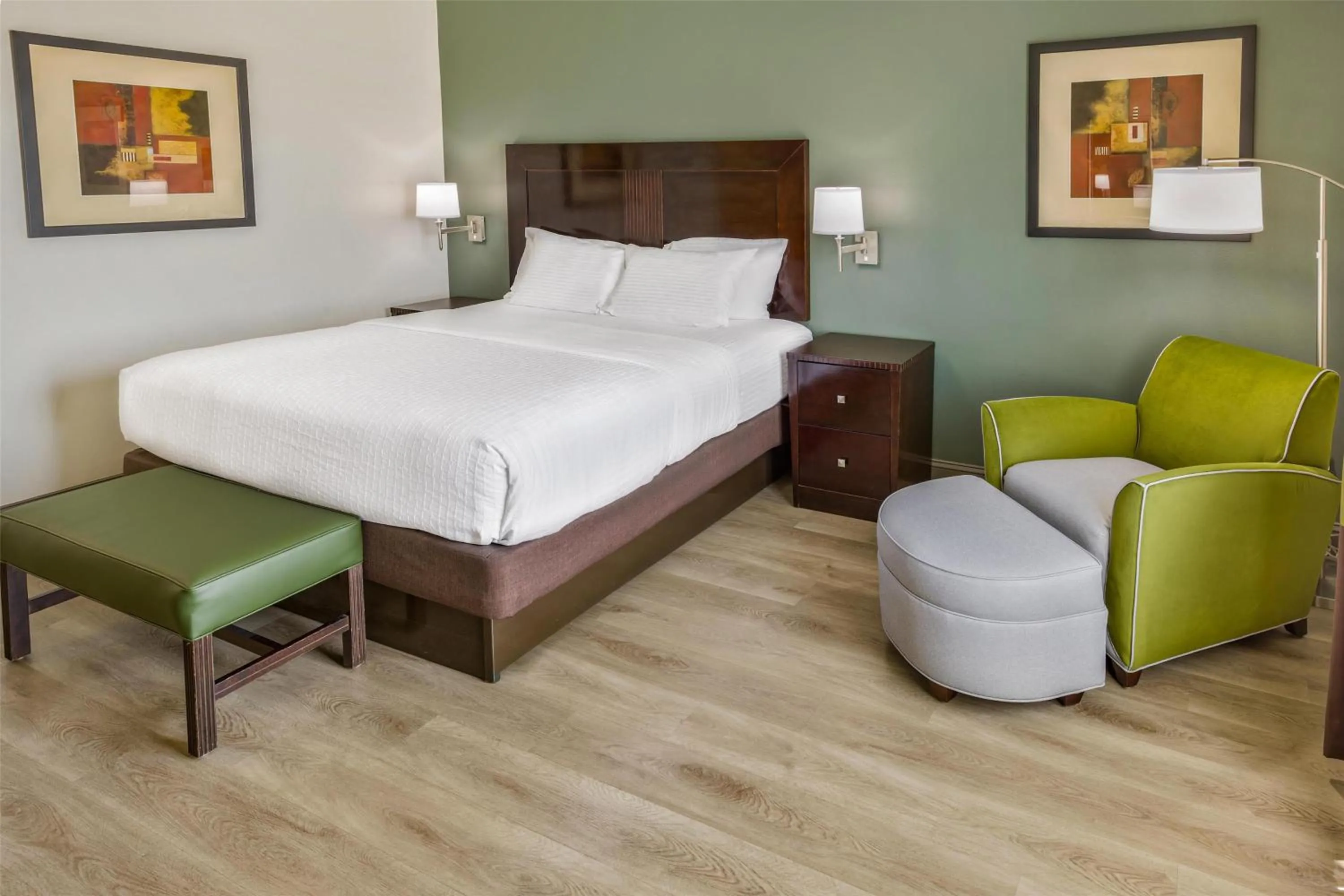 Bedroom, Bed in Best Western Plus Duncanville Dallas