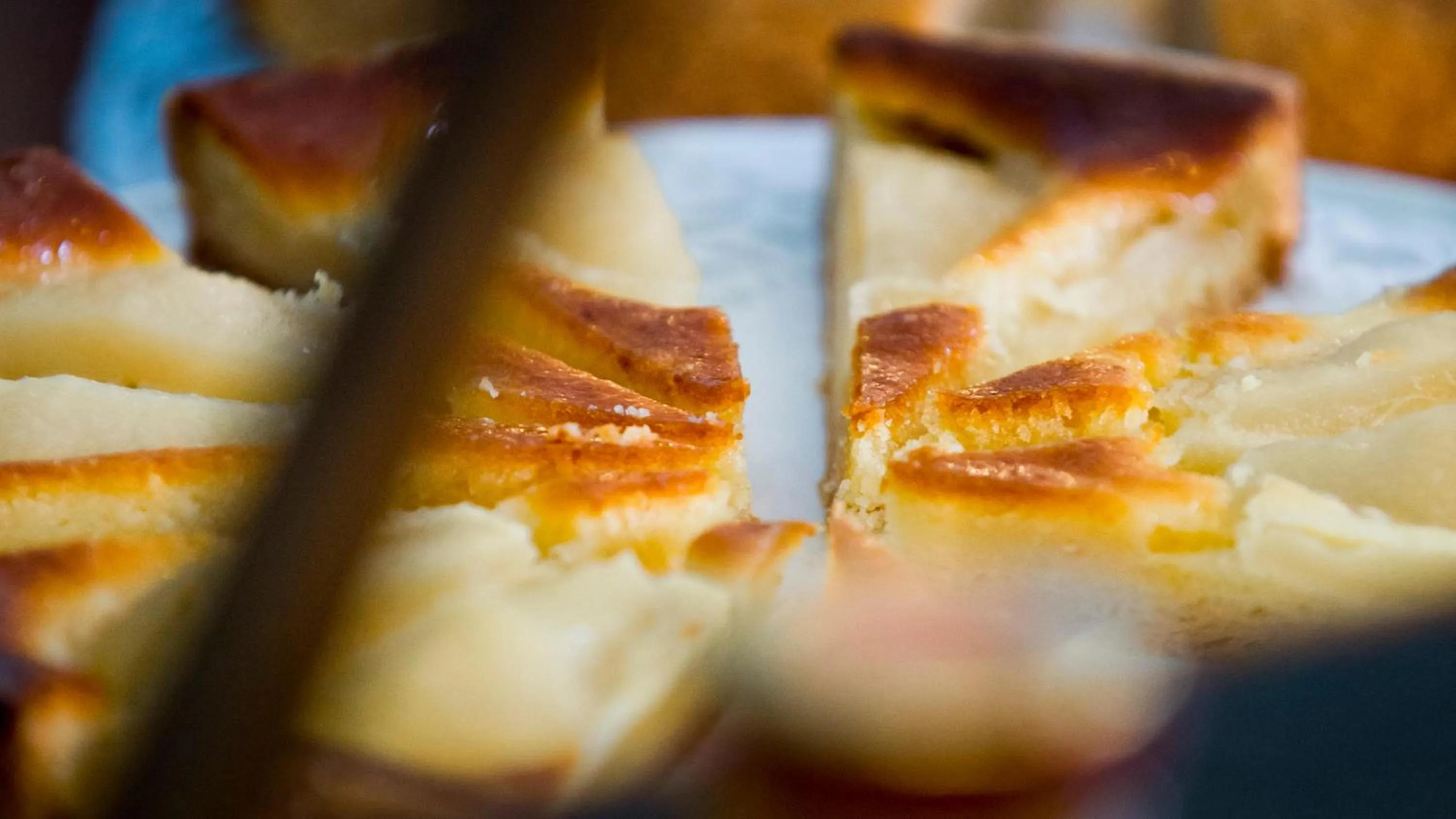 Buffet breakfast in Rossi Hôtel