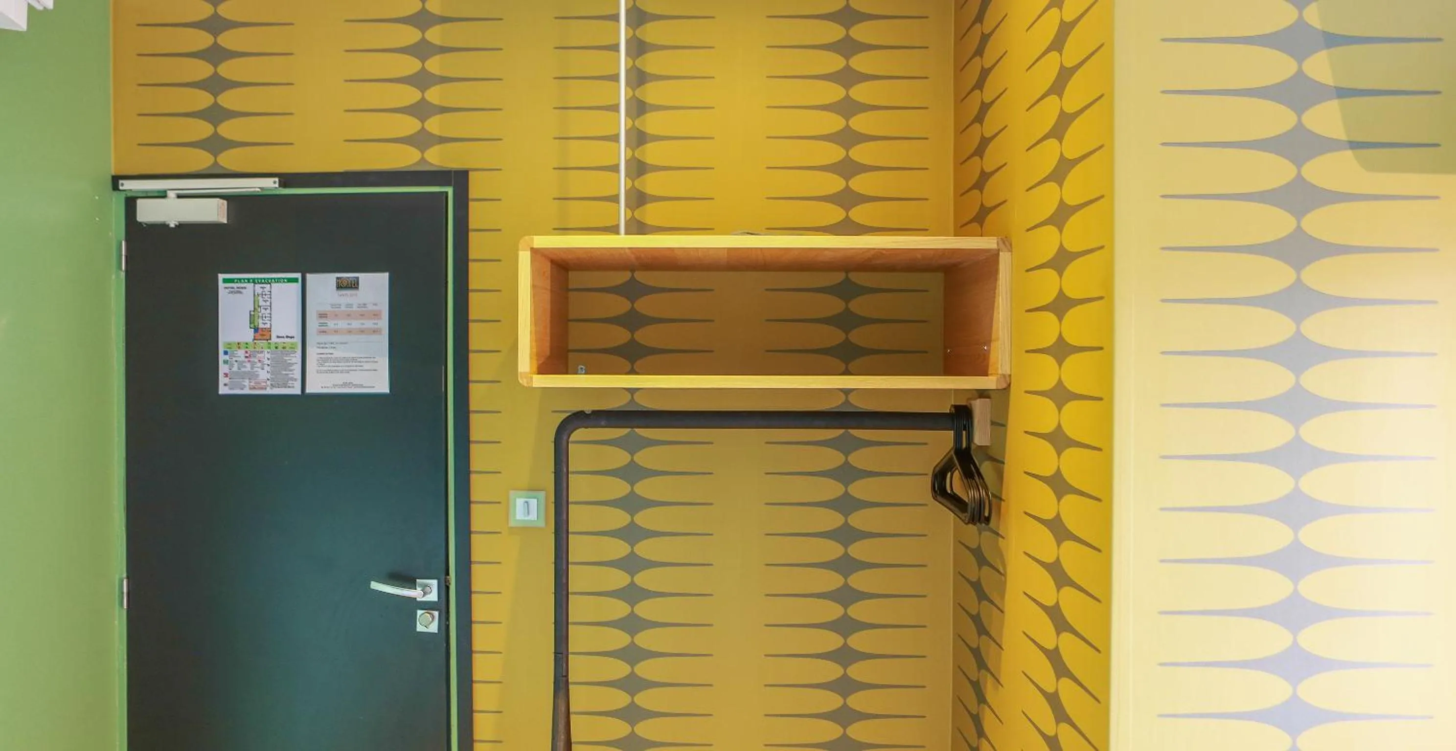 Bedroom in Rossi Hôtel