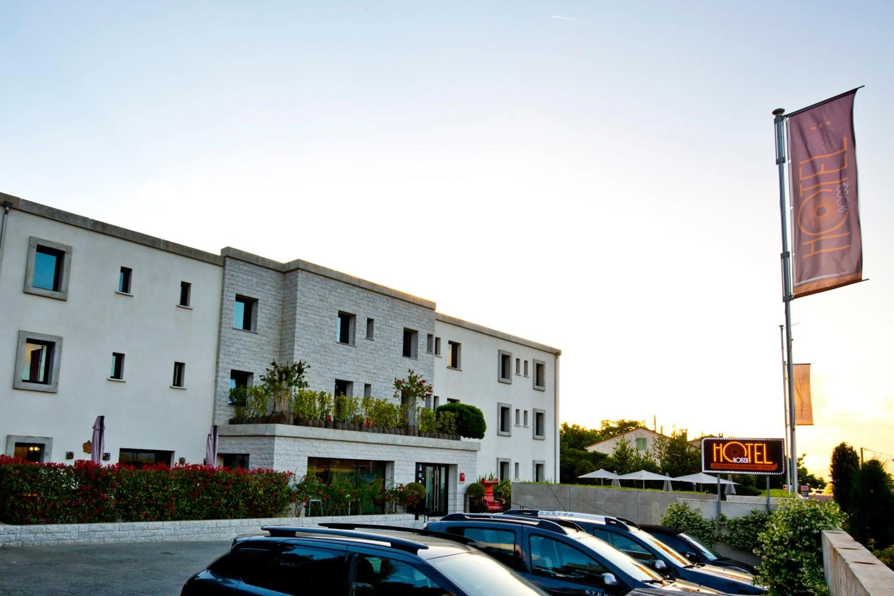 Facade/entrance in Rossi Hôtel