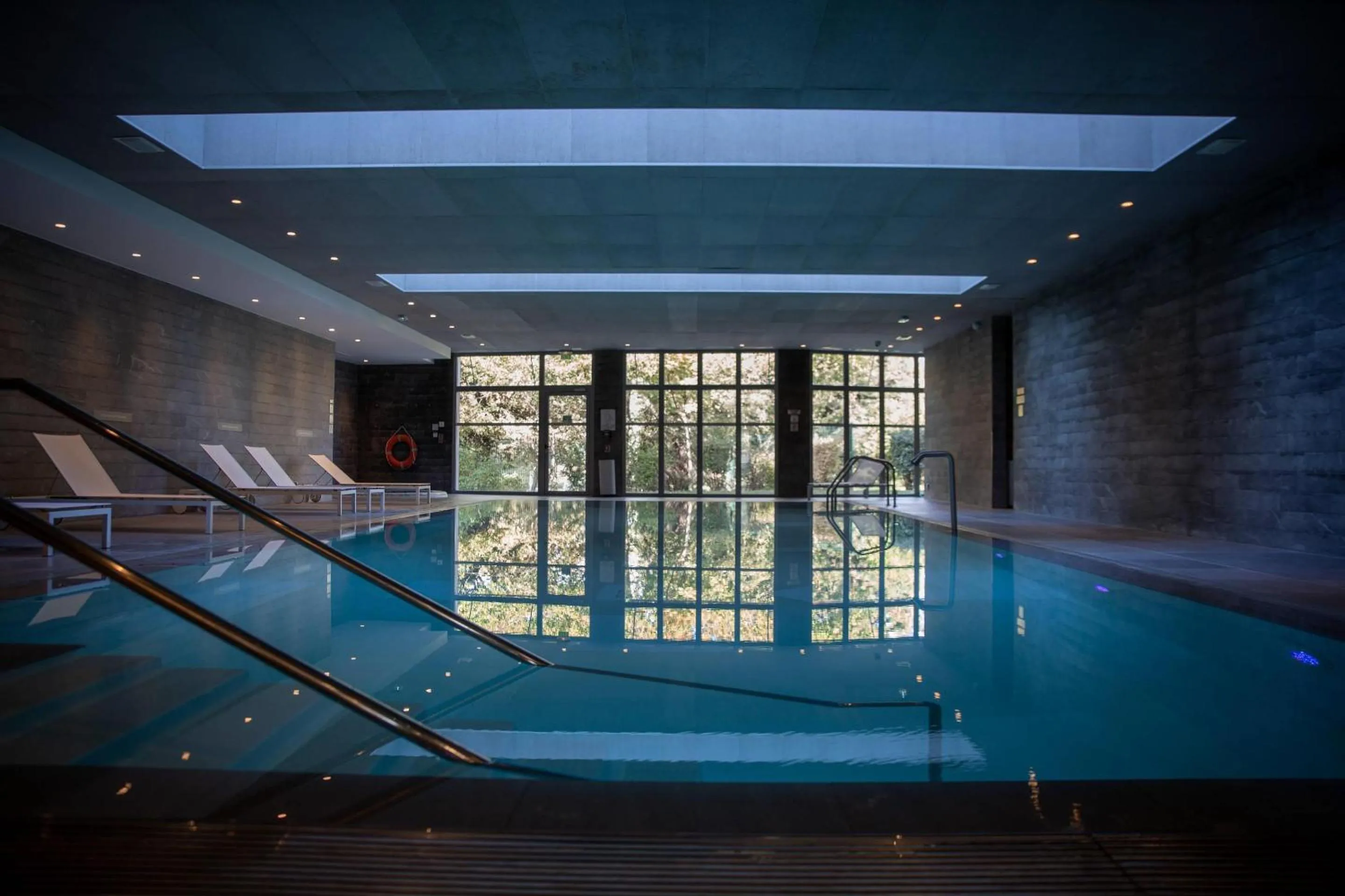 Swimming pool in Clarion Paris CDG Airport