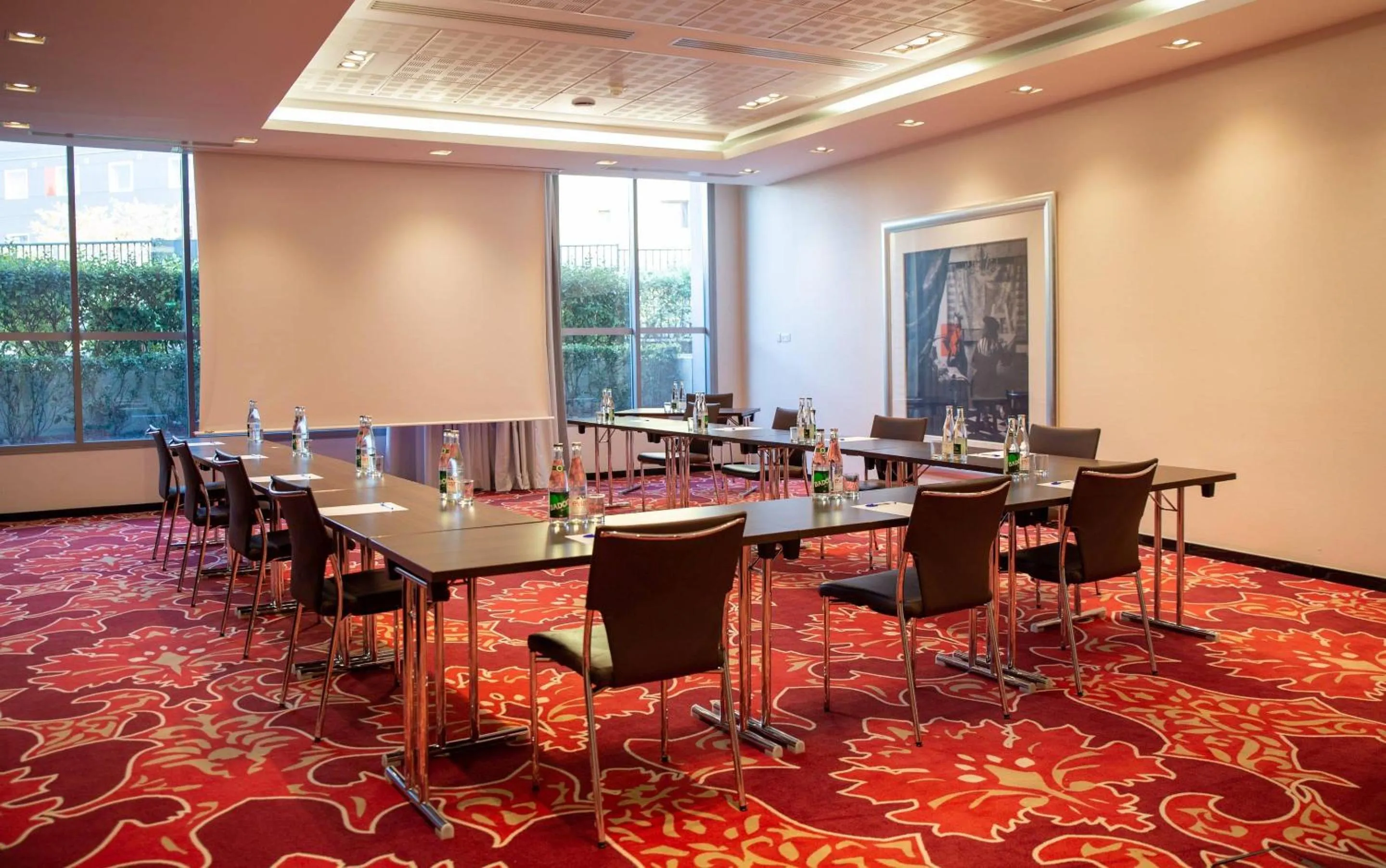 Meeting/conference room in Clarion Paris CDG Airport