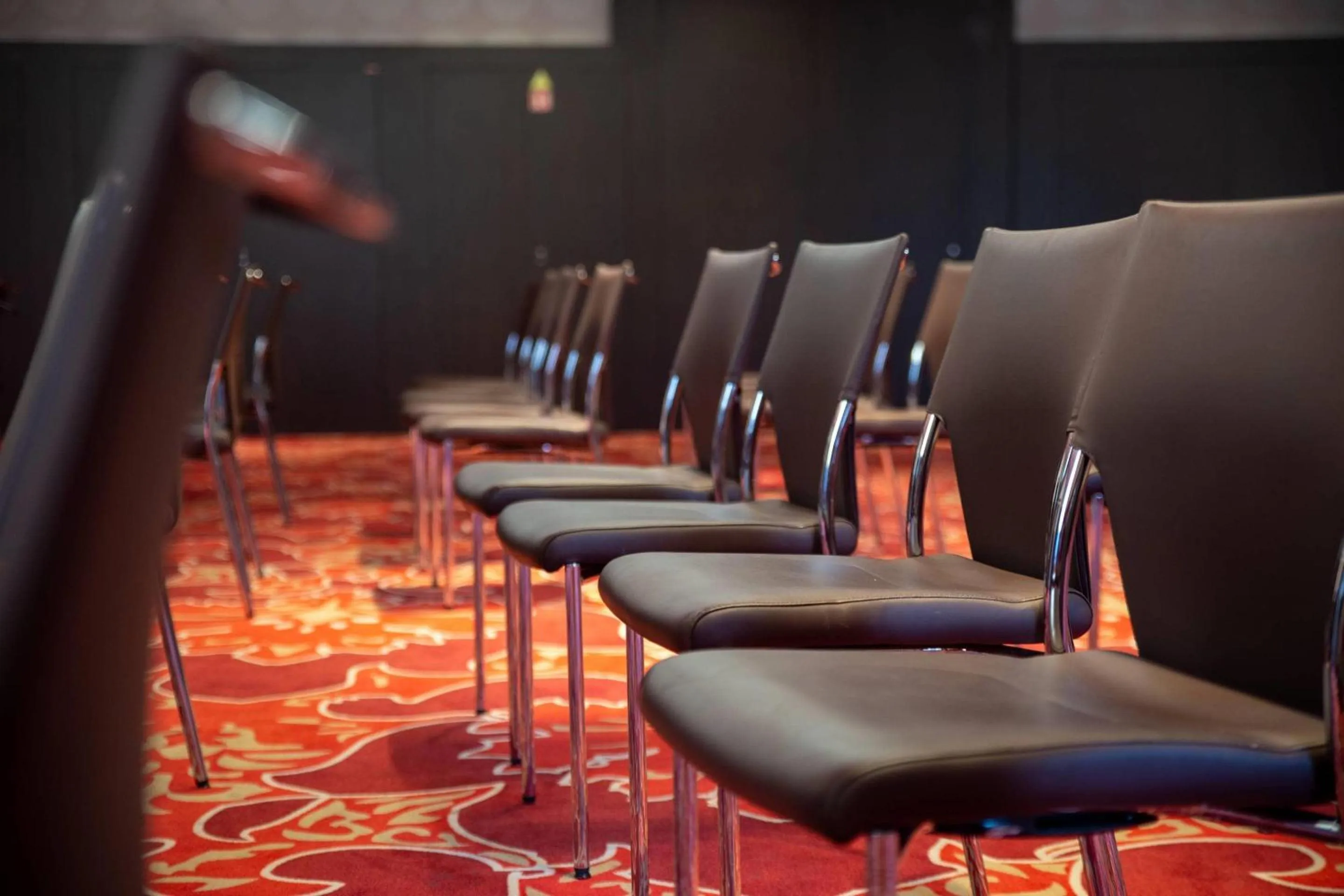 Meeting/conference room in Clarion Paris CDG Airport