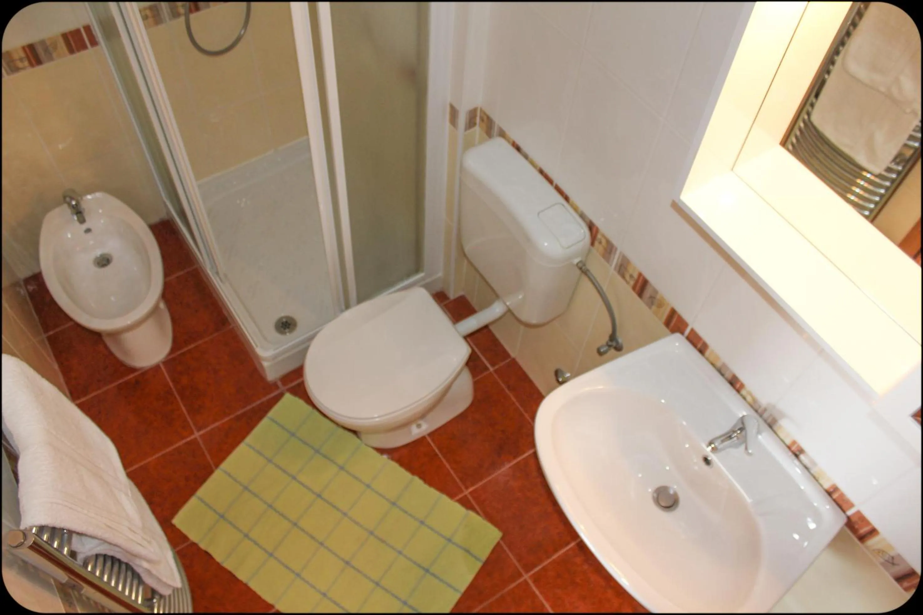 Bathroom in Gargamelo Pension
