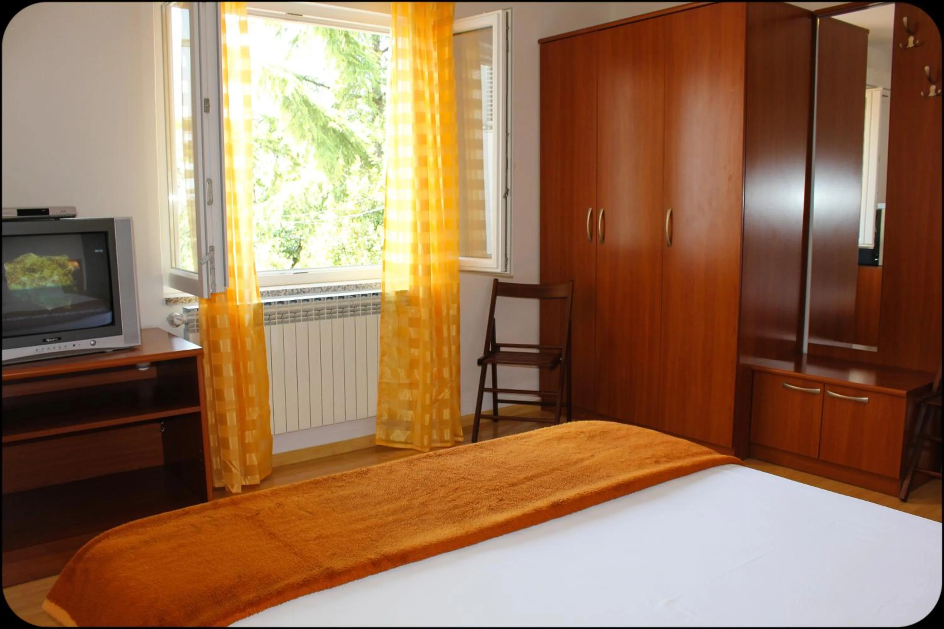 Bed in Gargamelo Pension