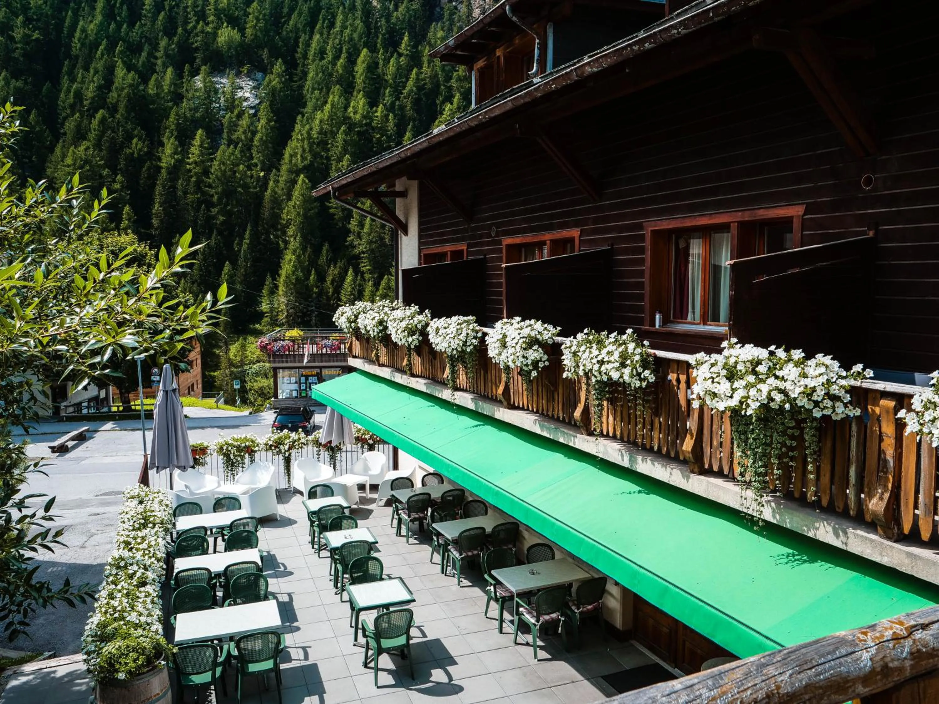 Patio in Pointe de Zinal