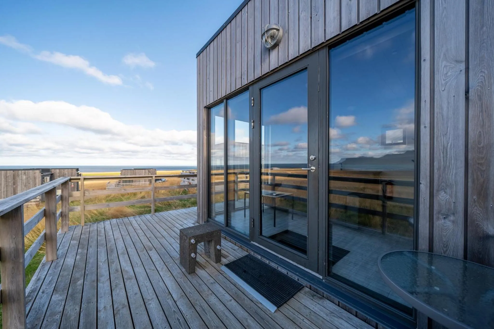 Facade/entrance in Dis Cottages