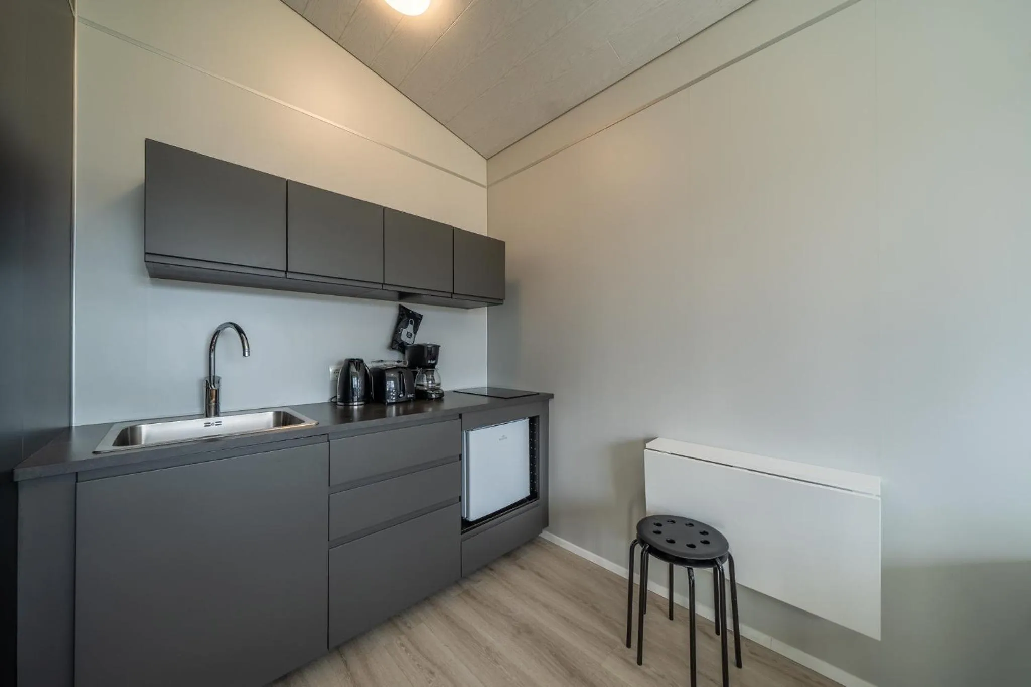 Kitchen or kitchenette in Dis Cottages