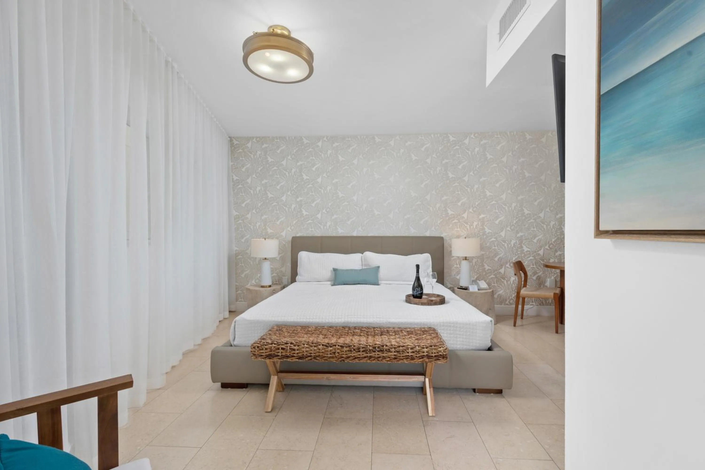 Bedroom, Bed in Bentley Hotel South Beach