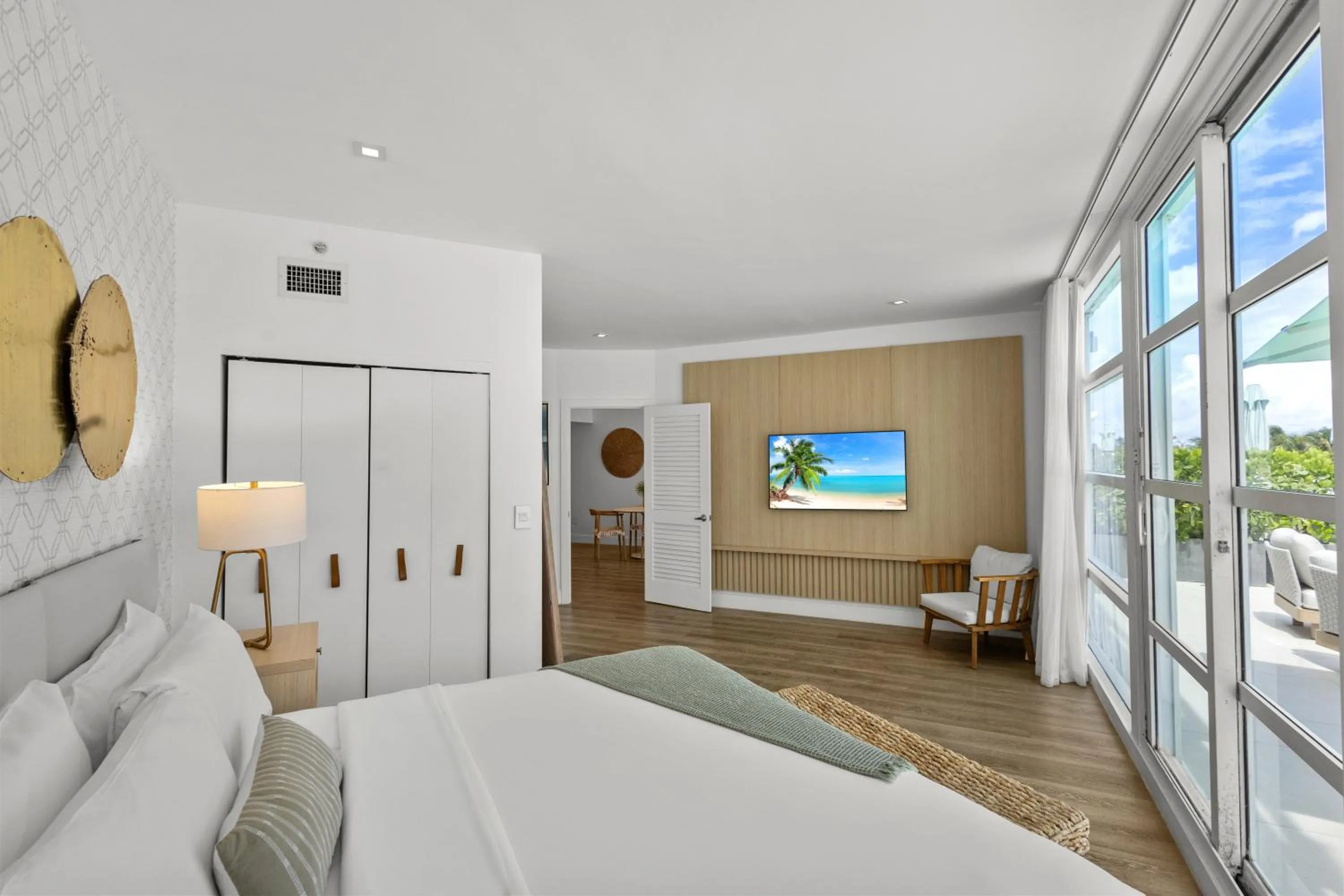 Bed in Bentley Hotel South Beach