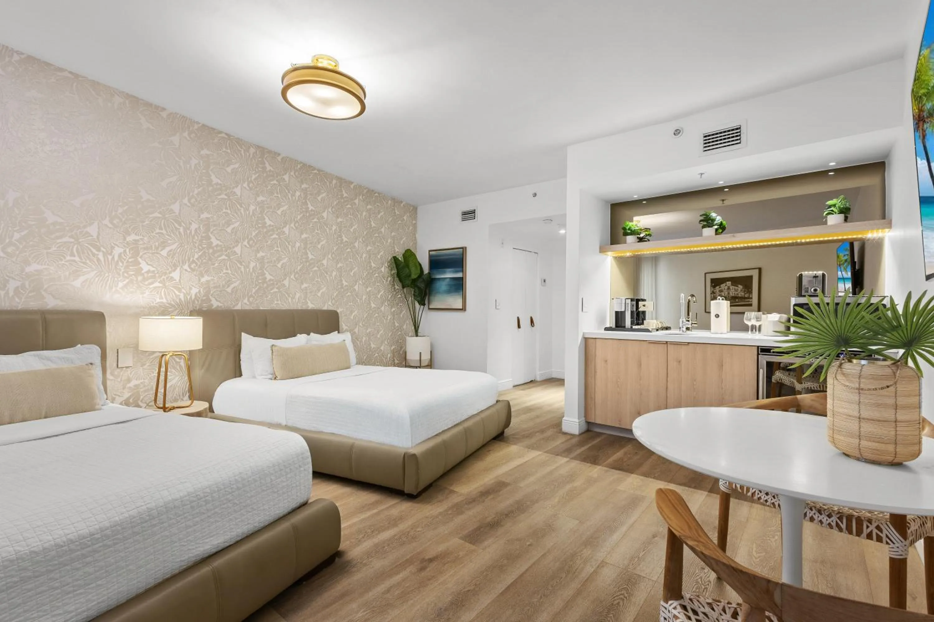 Bed in Bentley Hotel South Beach