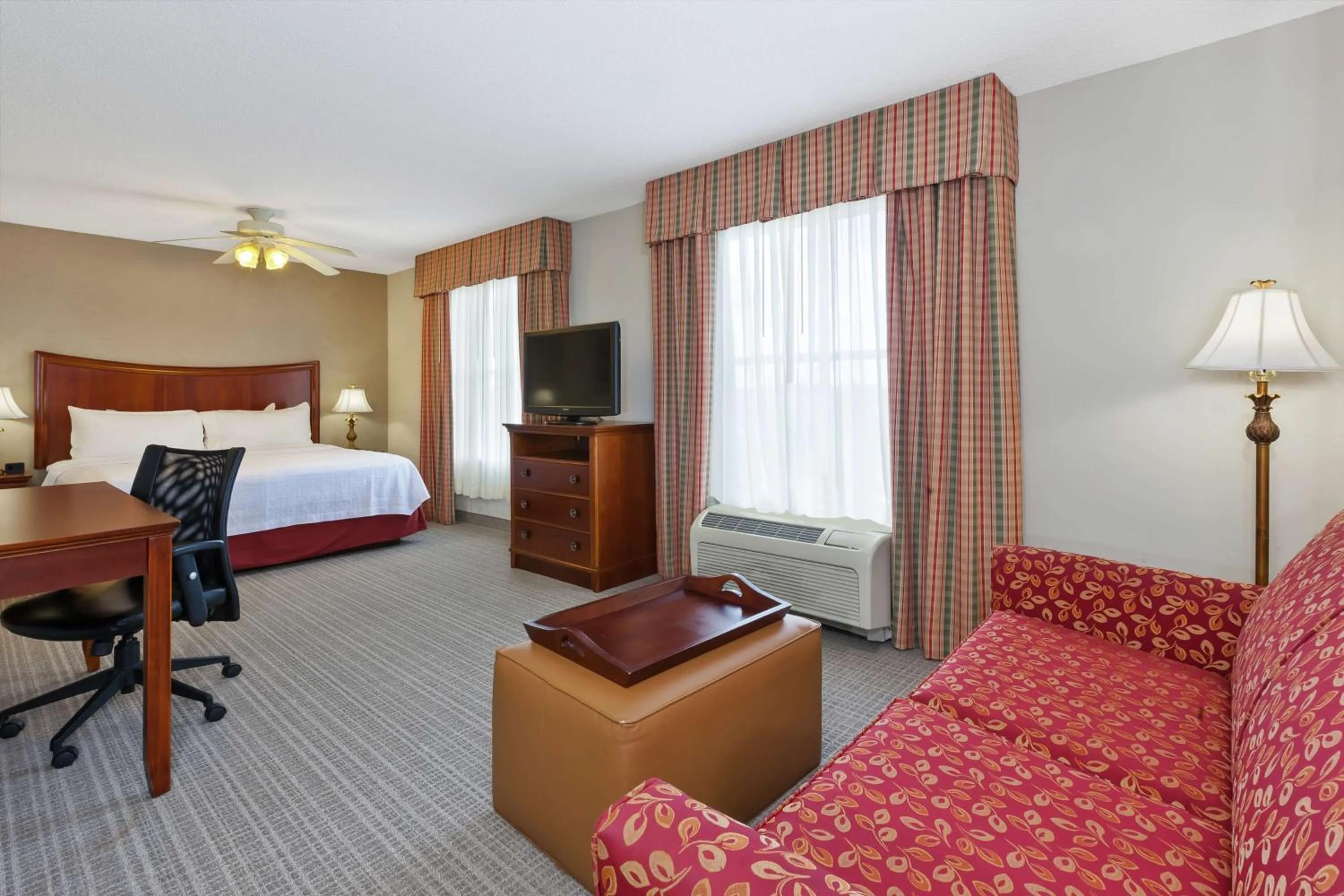 Bedroom, Bed in Homewood Suites by Hilton Chesapeake - Greenbrier
