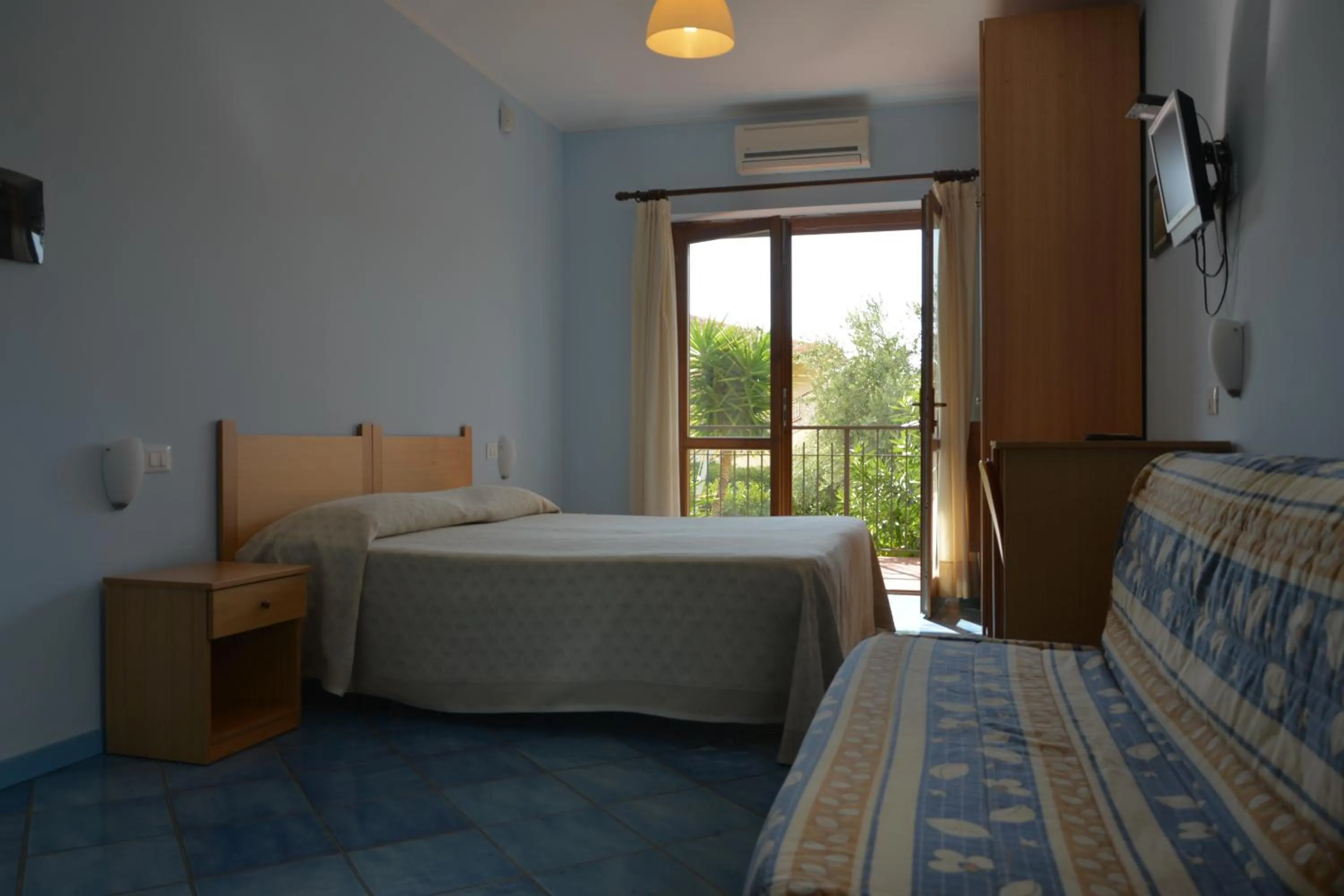 Bedroom in Larus Hotel