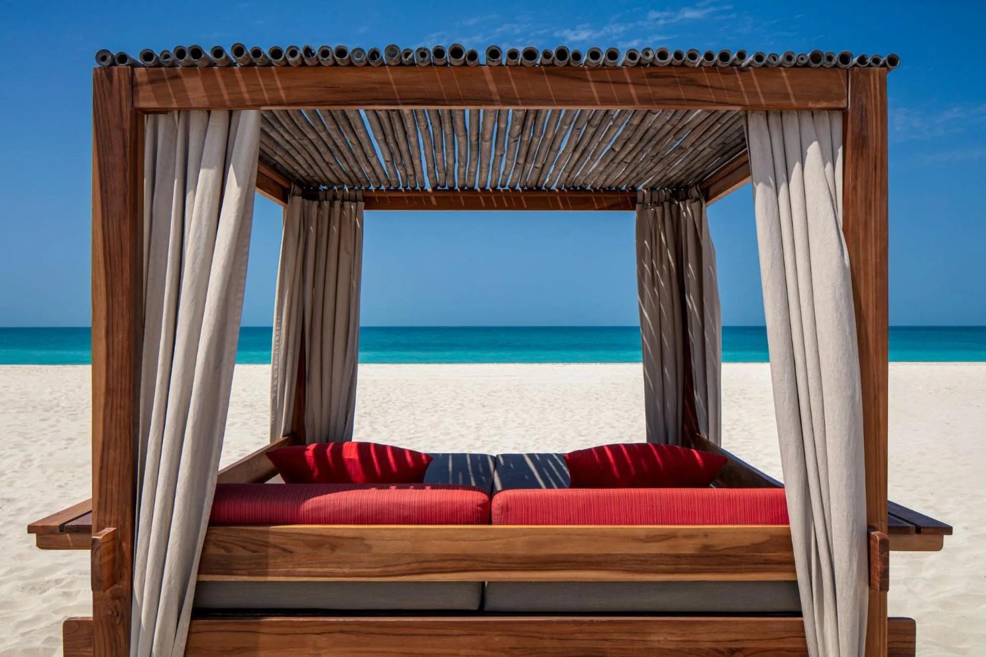 Day in Saadiyat Rotana Resort and Villas