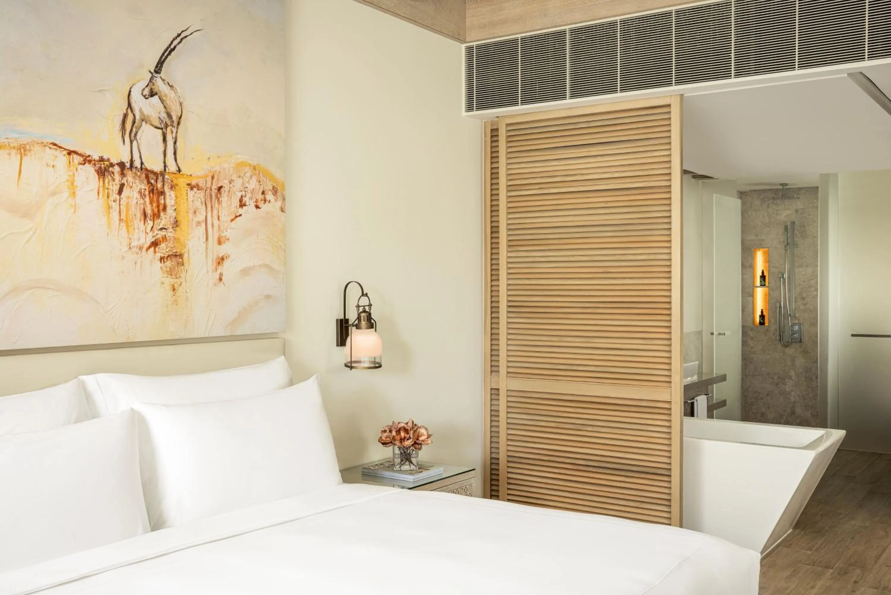 Bed in Saadiyat Rotana Resort and Villas